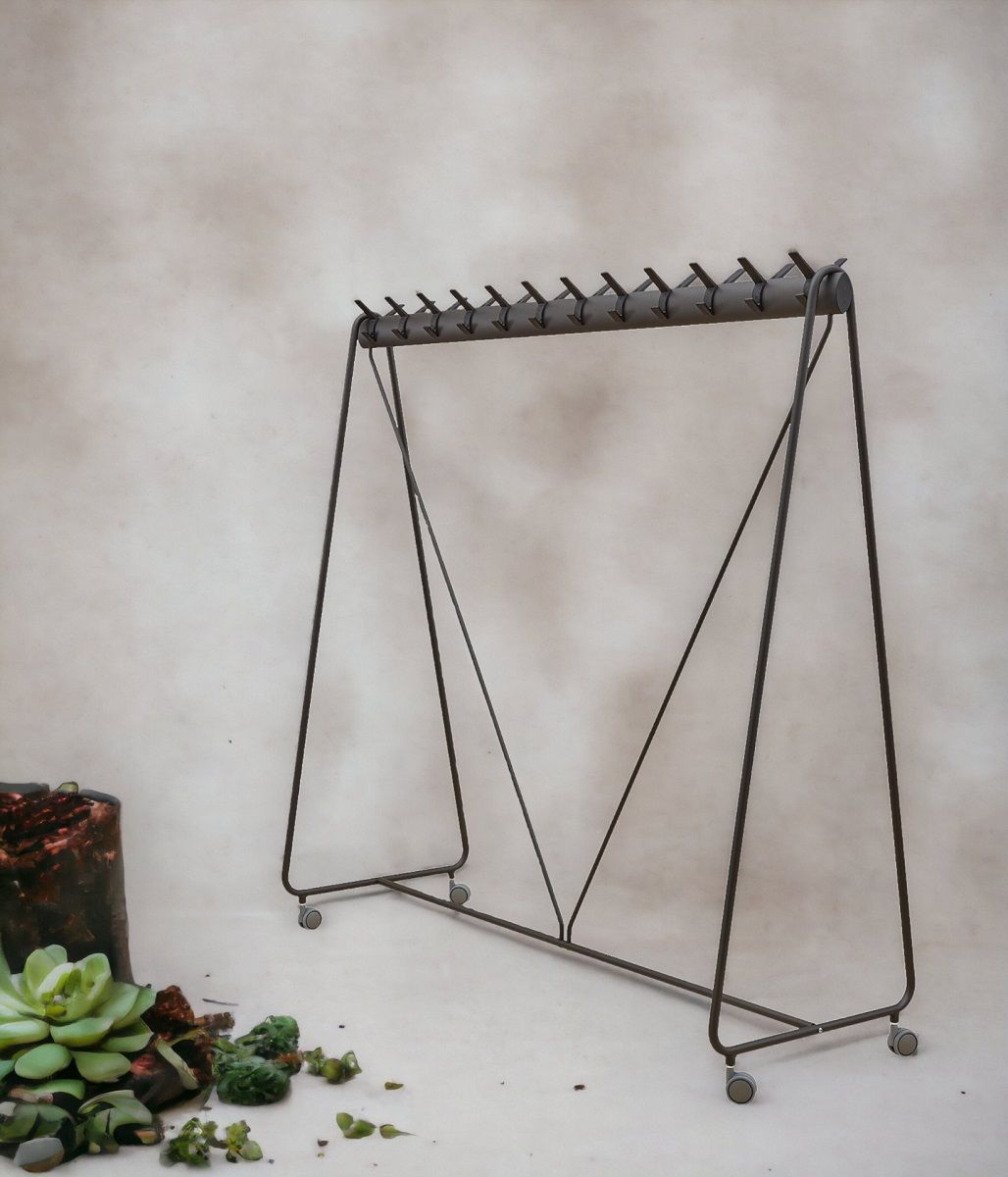 Ellipse Garderobe auf Rollen mit 24 Haken, mobile Kleiderstange für Büro und Zuhause.