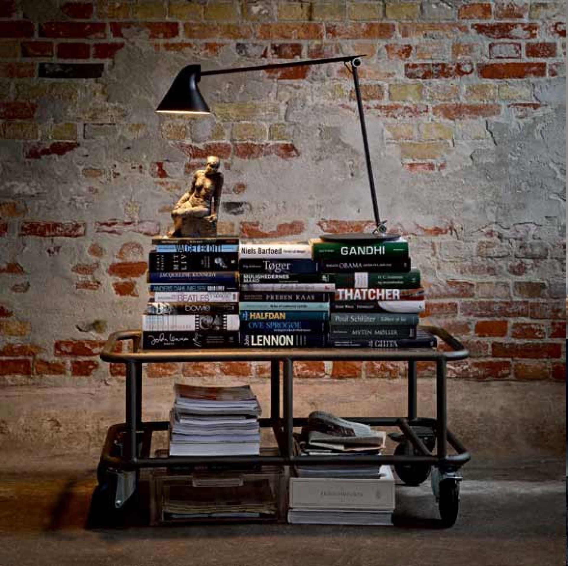 NJP Tischleuchte Louis Poulsen