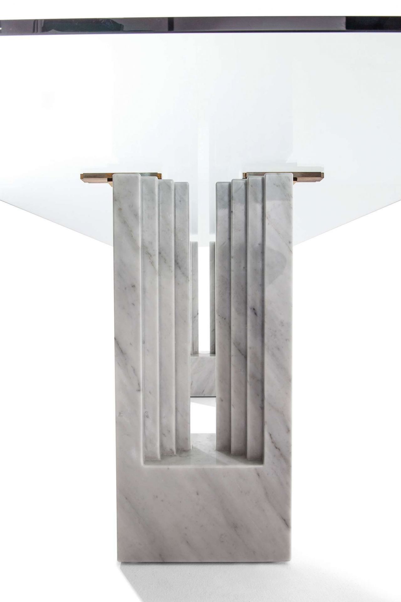 W04 Delfi Esstisch Cassina