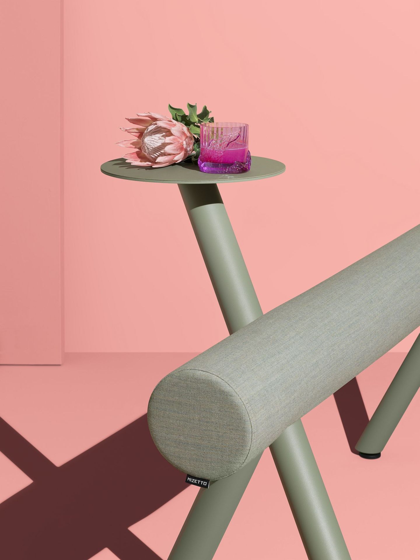 Lumber Floor Sitzmöbel Mizetto QUICK SHIP