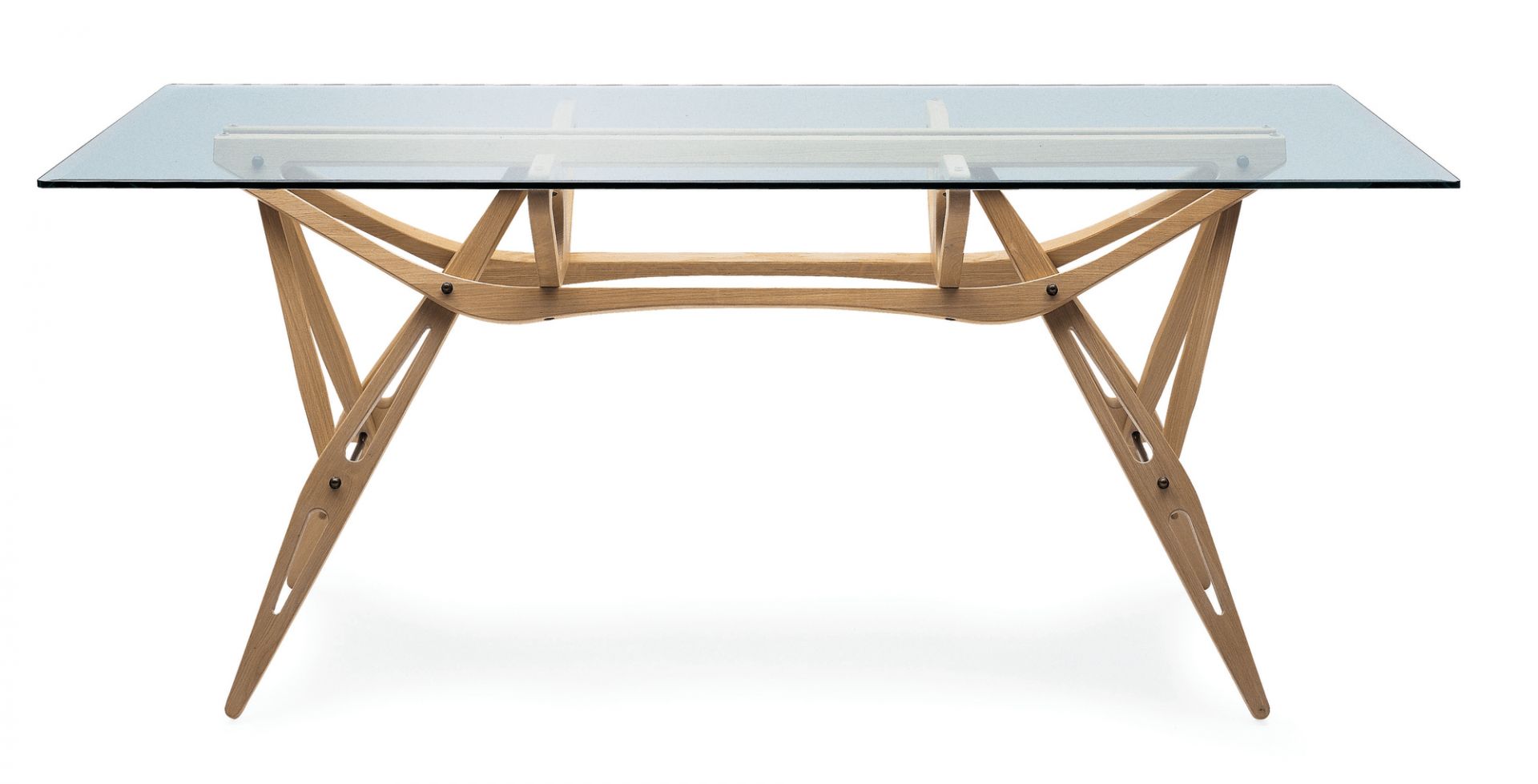 Reale Tisch von Zanotta mit Glasplatte und filigranem Holzgestell, modernes Design für Esszimmer.