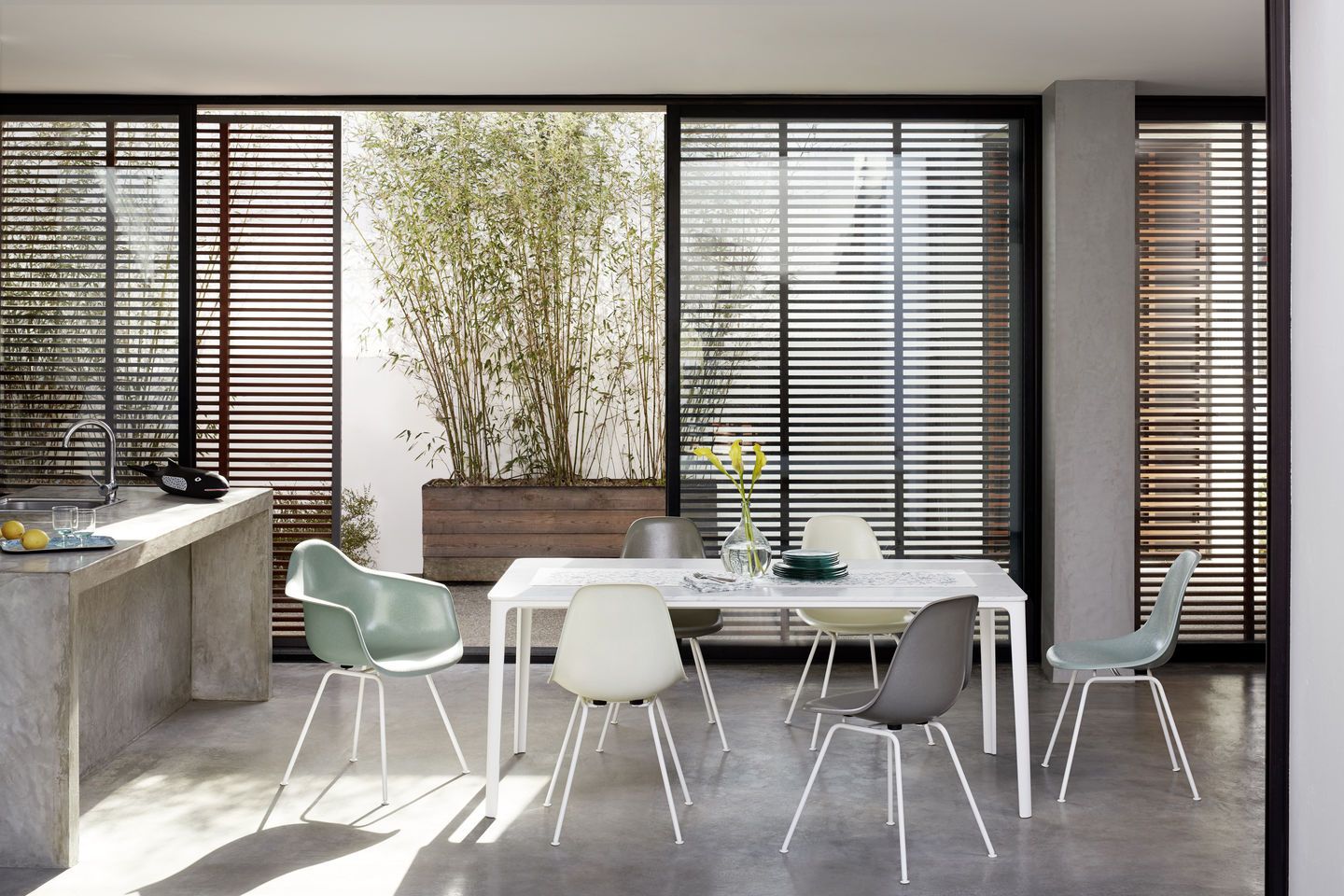 Eames Plastic Side Chair DSX Stuhl Vitra