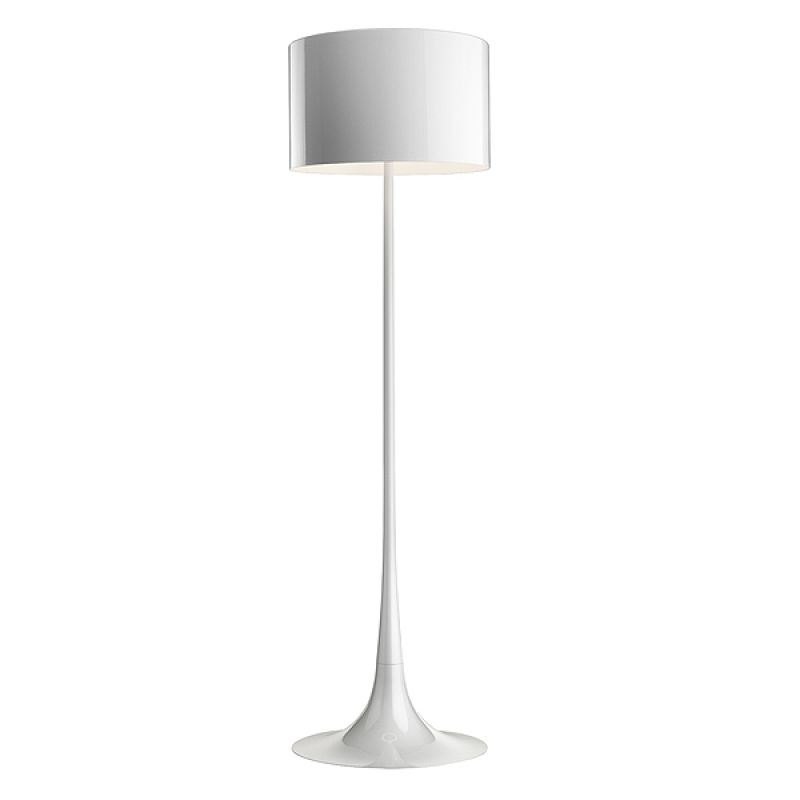 Weiße Spun Light Stehleuchte von Flos: Moderne Stehlampe mit zylindrischem Lampenschirm für Wohnzimmer.
