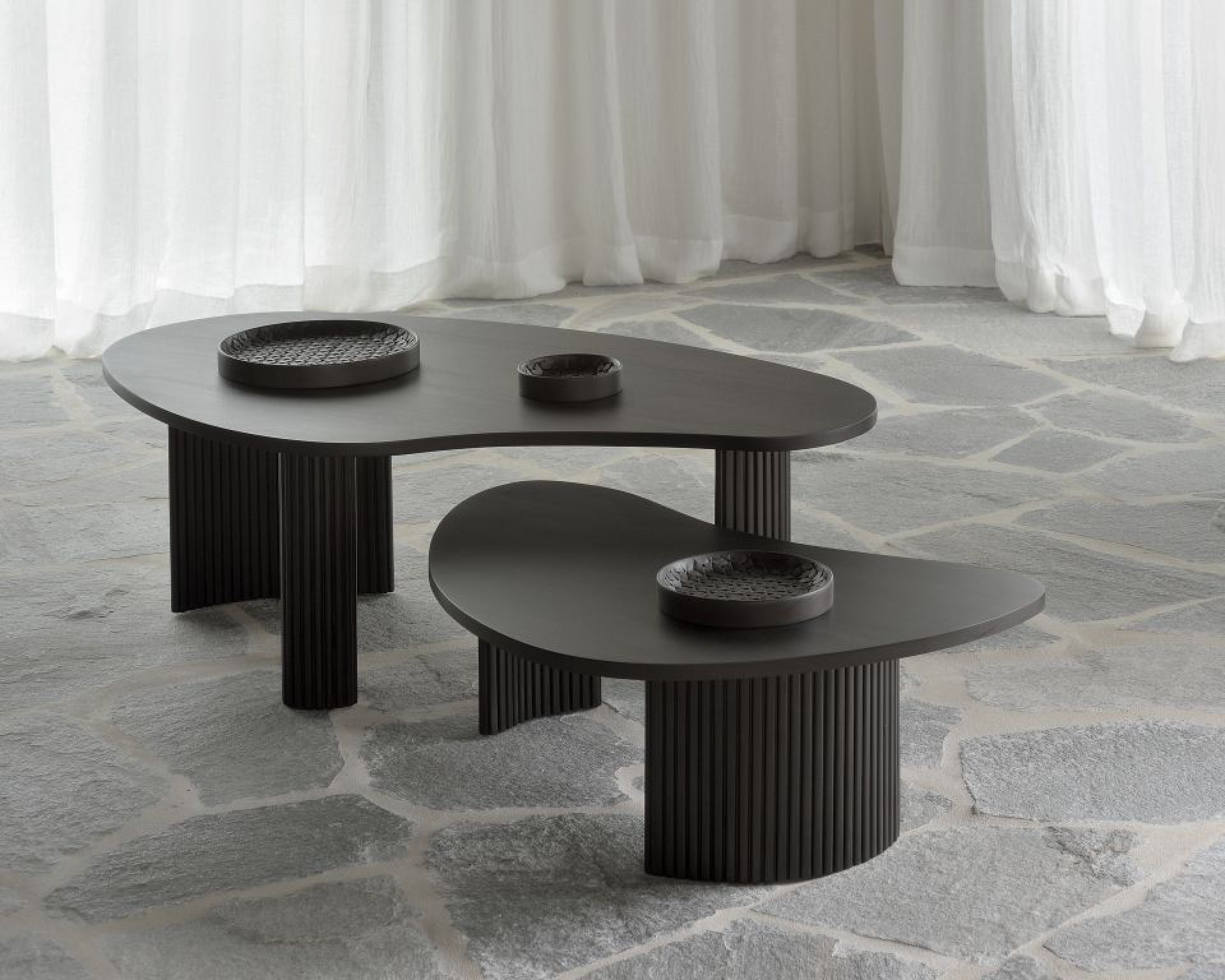 Boomerang Couchtisch Mahagoni Ethnicraft