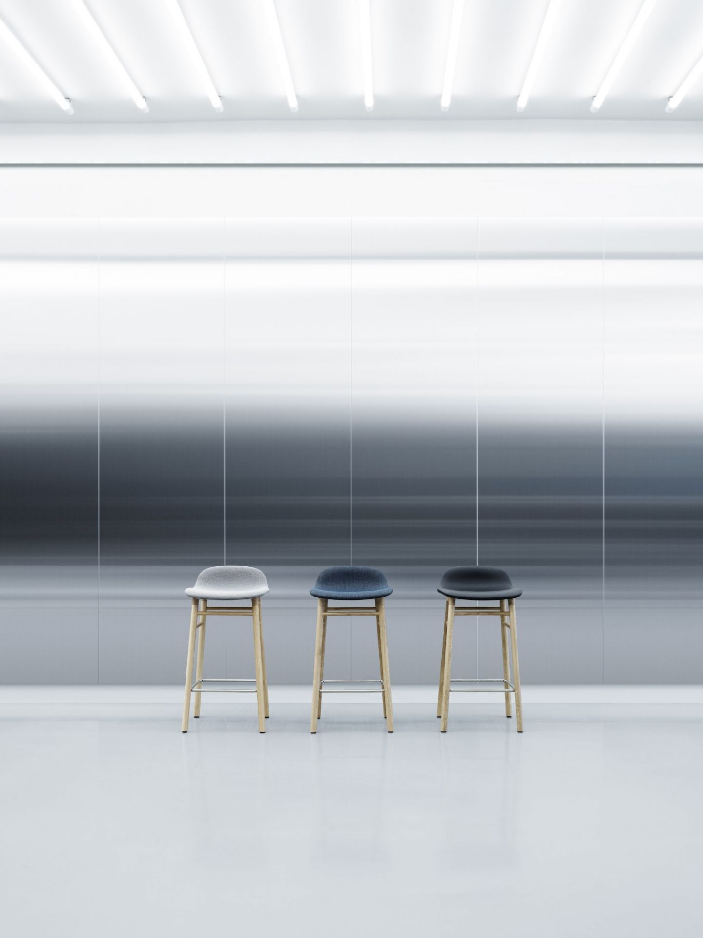 Form Barstool Barhocker H 75 cm Holz Normann Copenhagen