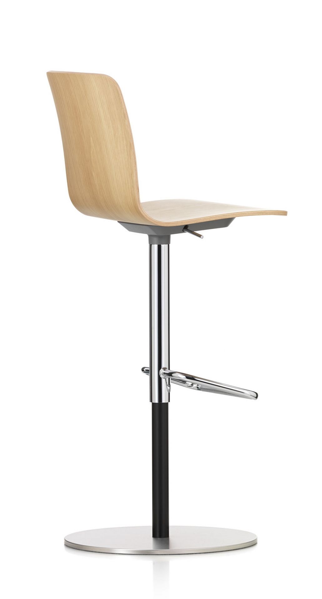 Hal Ply Barstool Barhocker von Vitra, Ansicht von der Seite, Holzschale, Chromfuß, Fußstütze.