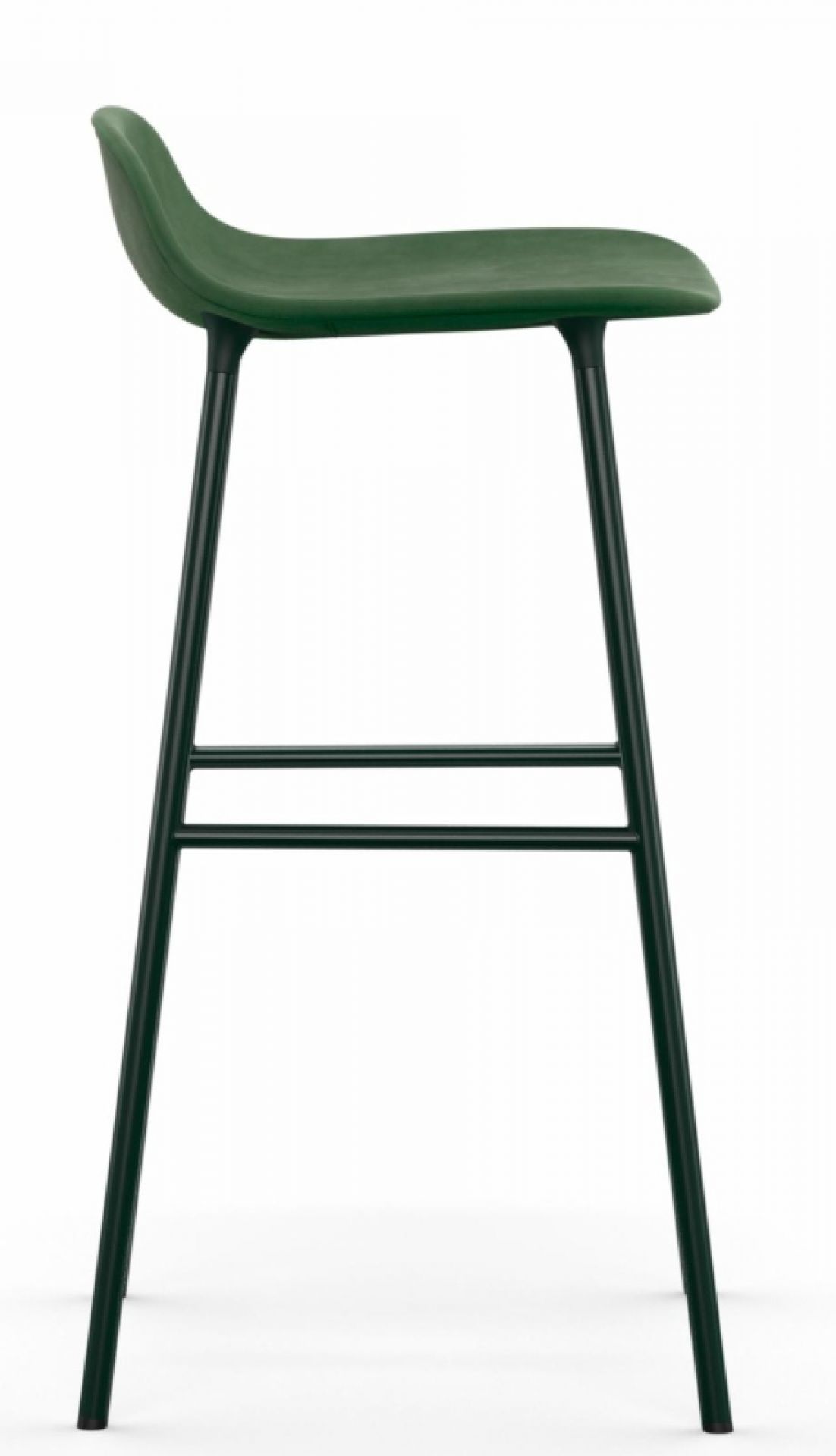 Grüner Form Barstool Barhocker von Normann Copenhagen mit Stahlgestell, gepolstert und 75 cm hoch.