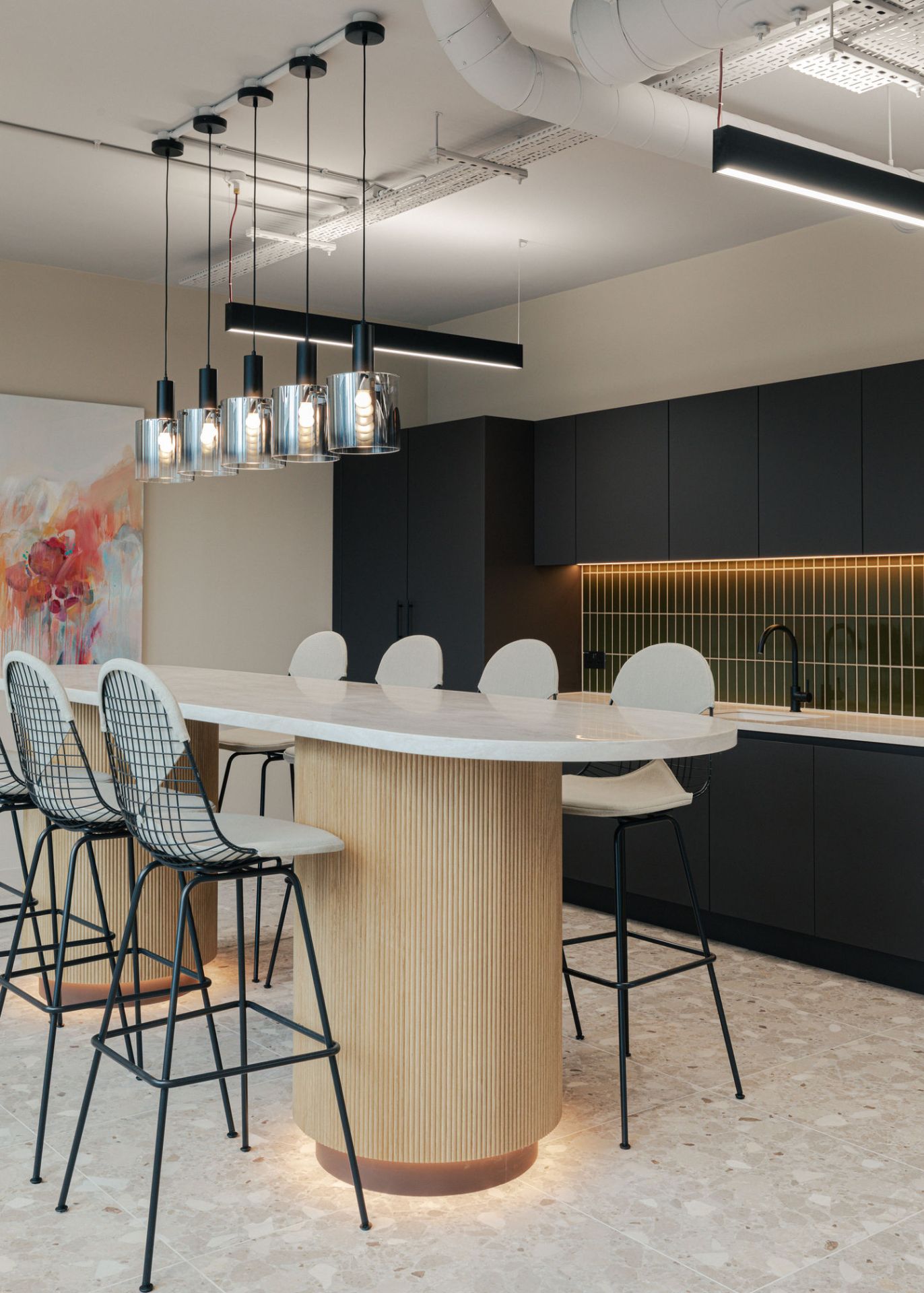 Eames Wire Bar Stool Barhocker High mit Sitz- und Rückenpolster Vitra