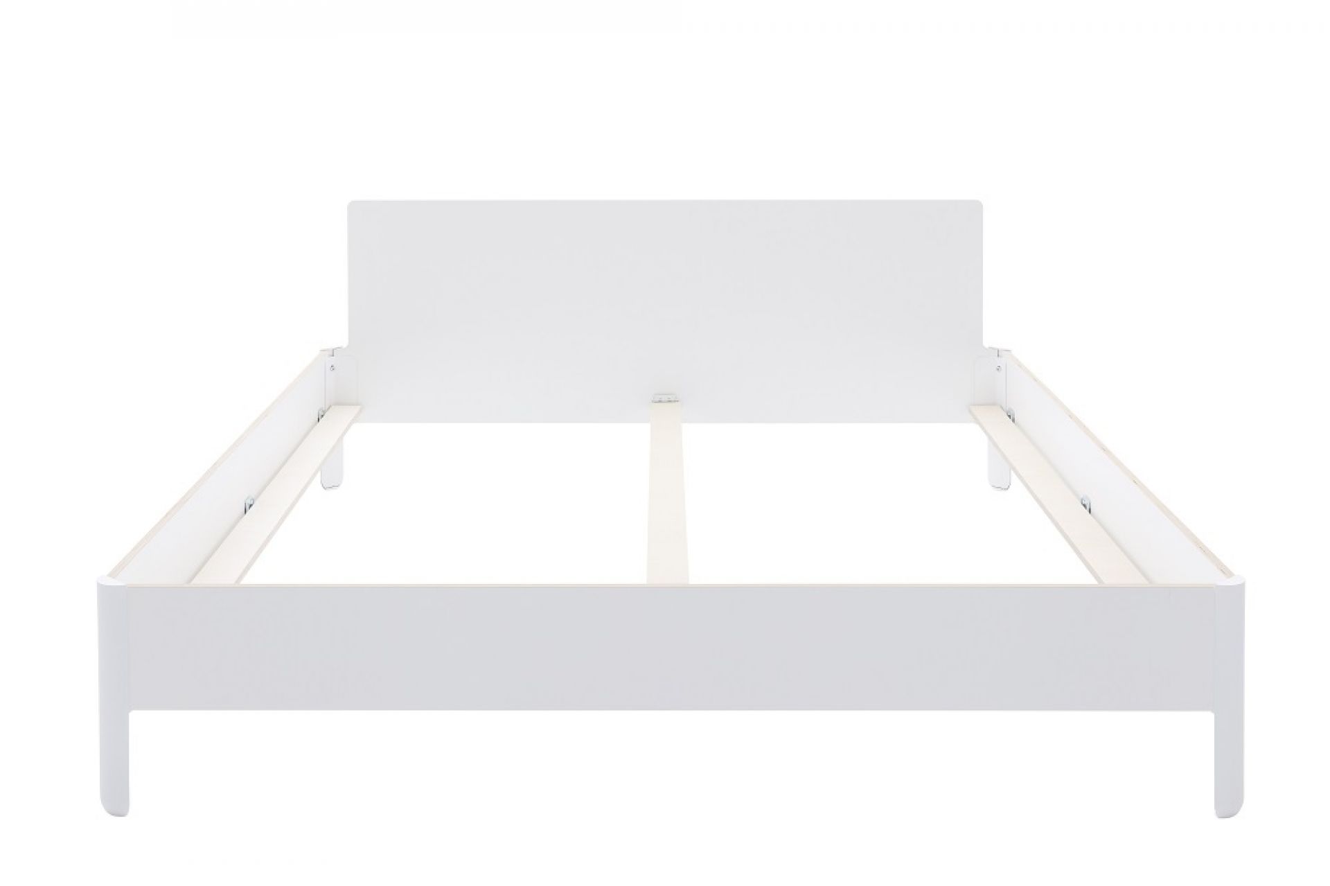 Weißes Nait Bett von Müller Möbelwerkstätten, modernes Design für Schlafzimmer, ohne Lattenrost und Matratze.