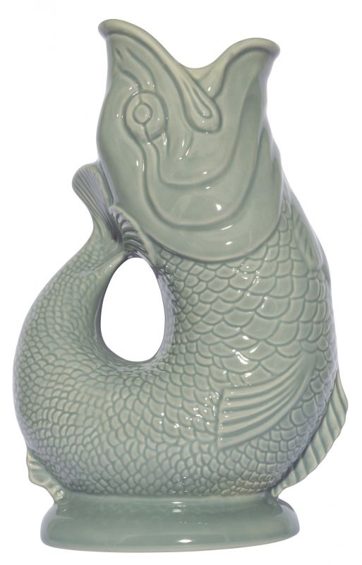 Gluckigluck Karaffe in Salbeigrün XL: Keramik Wasserkrug in Fischform, dekorative Vase für Blumen.