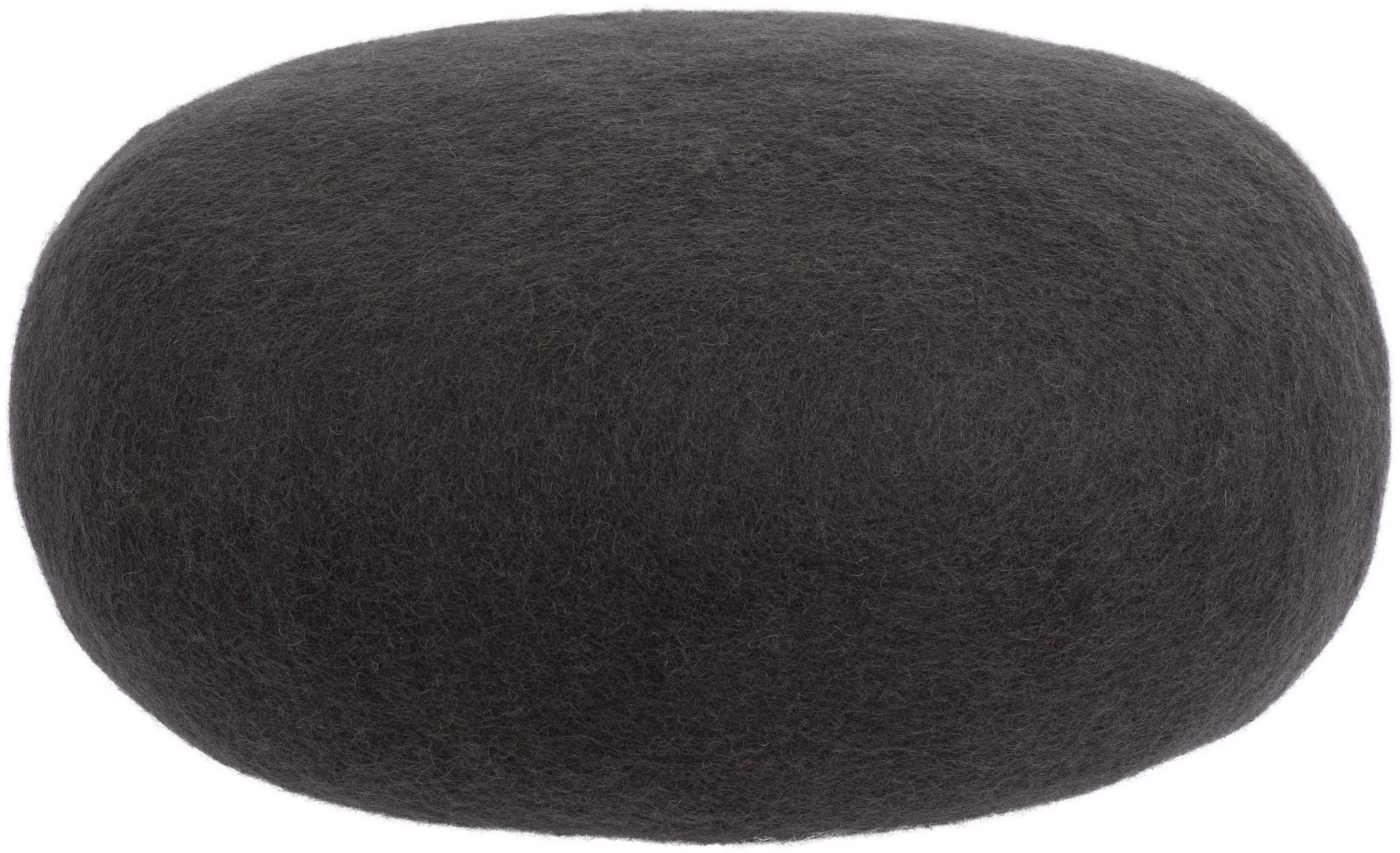 Nahaufnahme des grauen Filz Colour Pouf Hockers "Kuno" von myfelt. Gemütlicher Sitzhocker aus Filz.