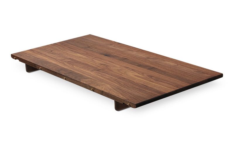 CH337I Einlegeplatte aus geöltem Walnussholz für Carl Hansen & Søn Esstisch, Detailansicht.