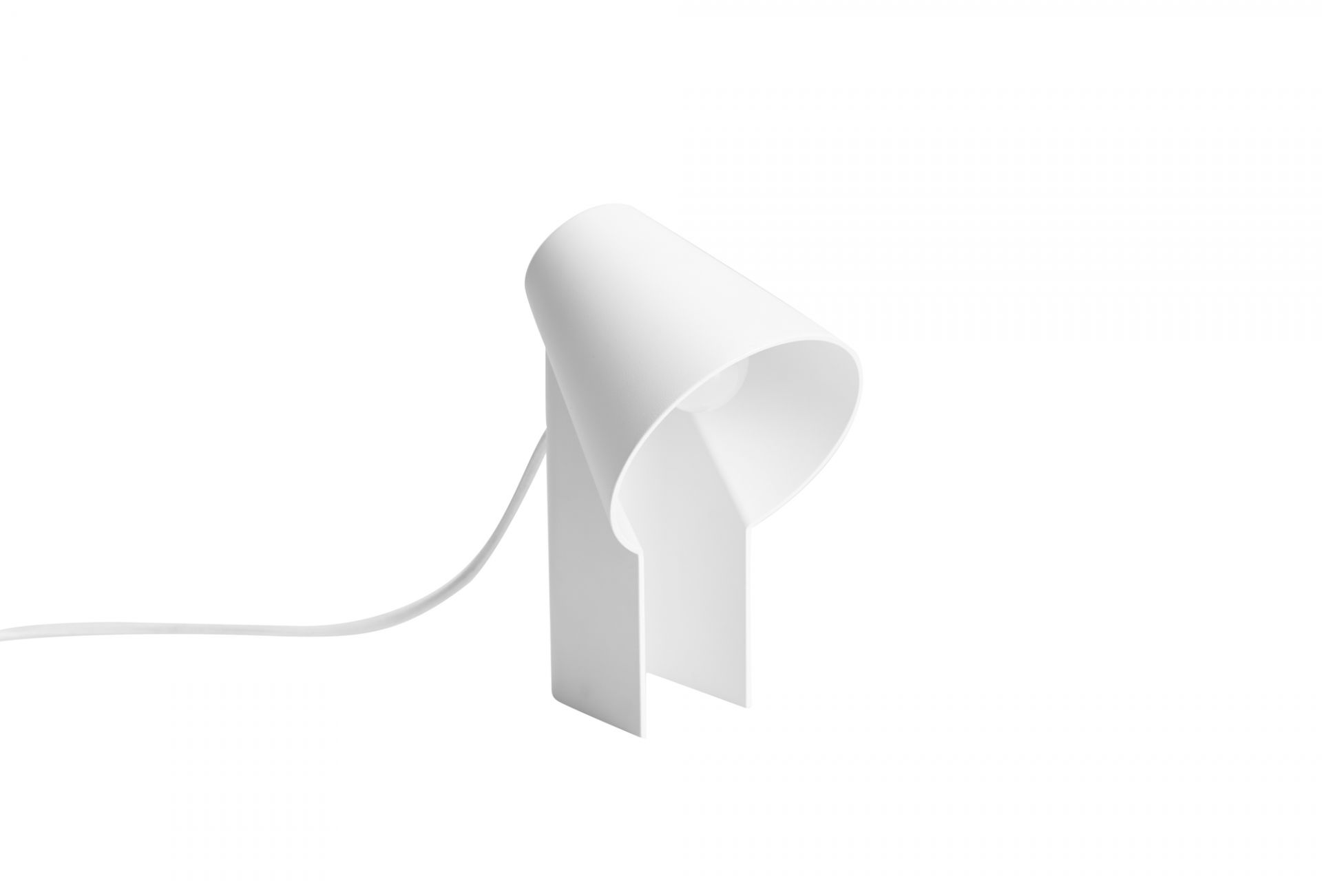 Weiße Study Tischleuchte von Woud: Moderne Schreibtischlampe für Büro und Arbeitszimmer.