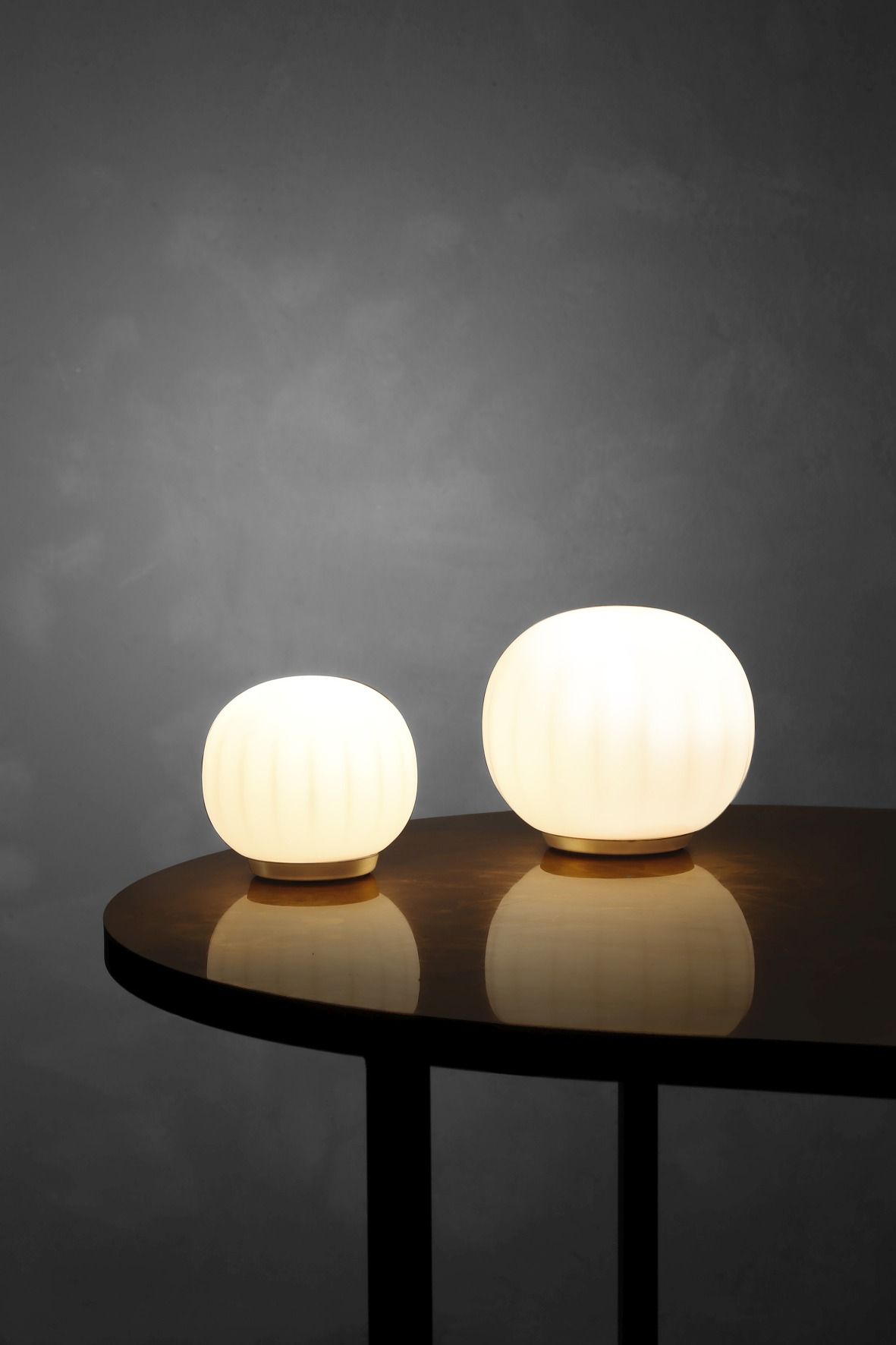 Lita Tischleuchte Messing Luceplan