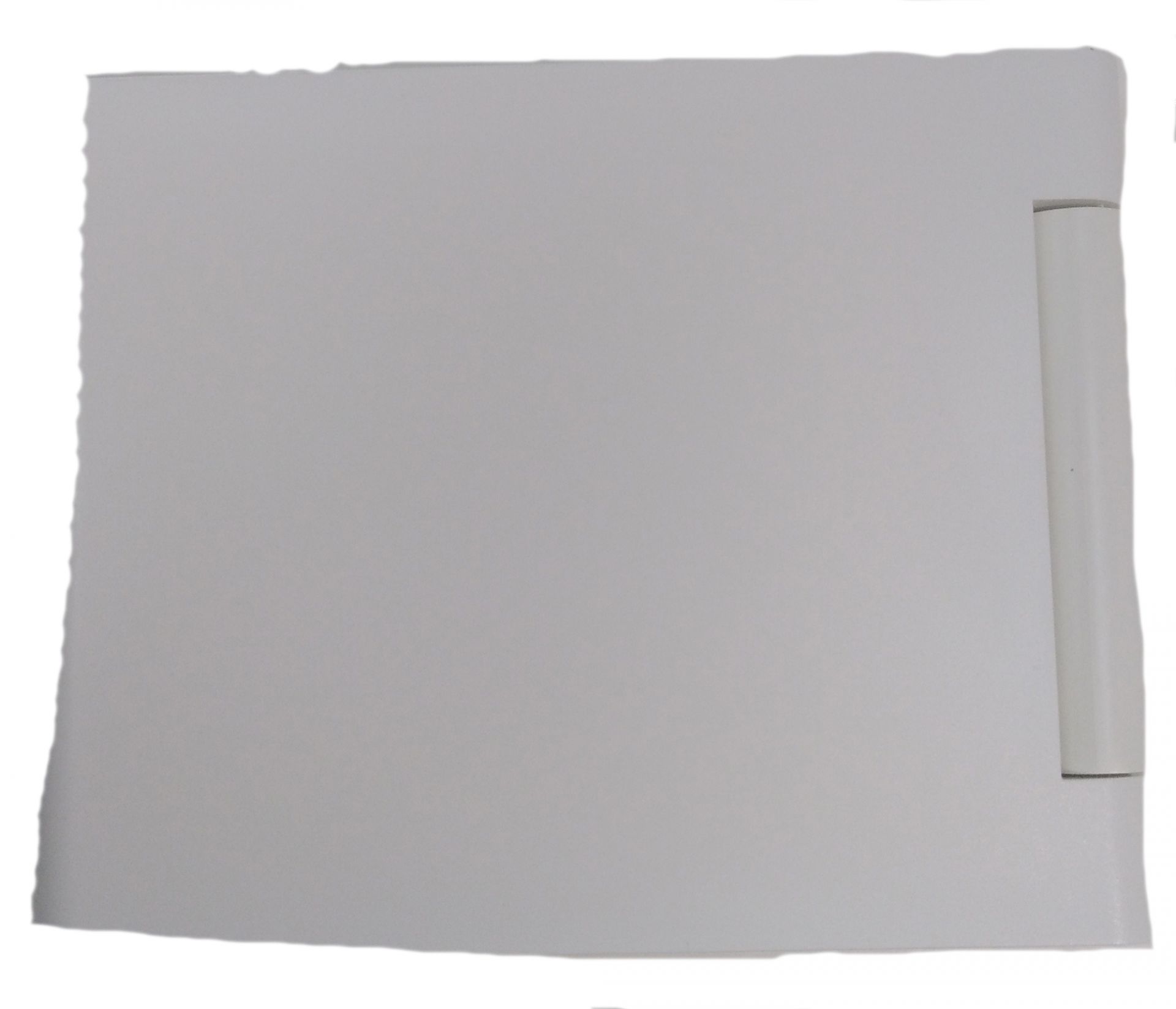 Weiße Kartell Bookworm Buchstütze: Nahaufnahme der modernen, minimalistischen Buchstütze für Bücherregale.