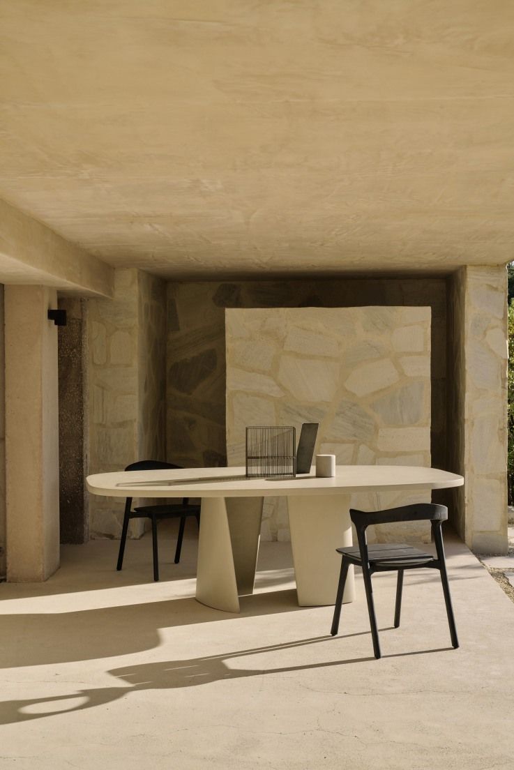 Canyon Outdoor Esstisch Beton Ethnicraft