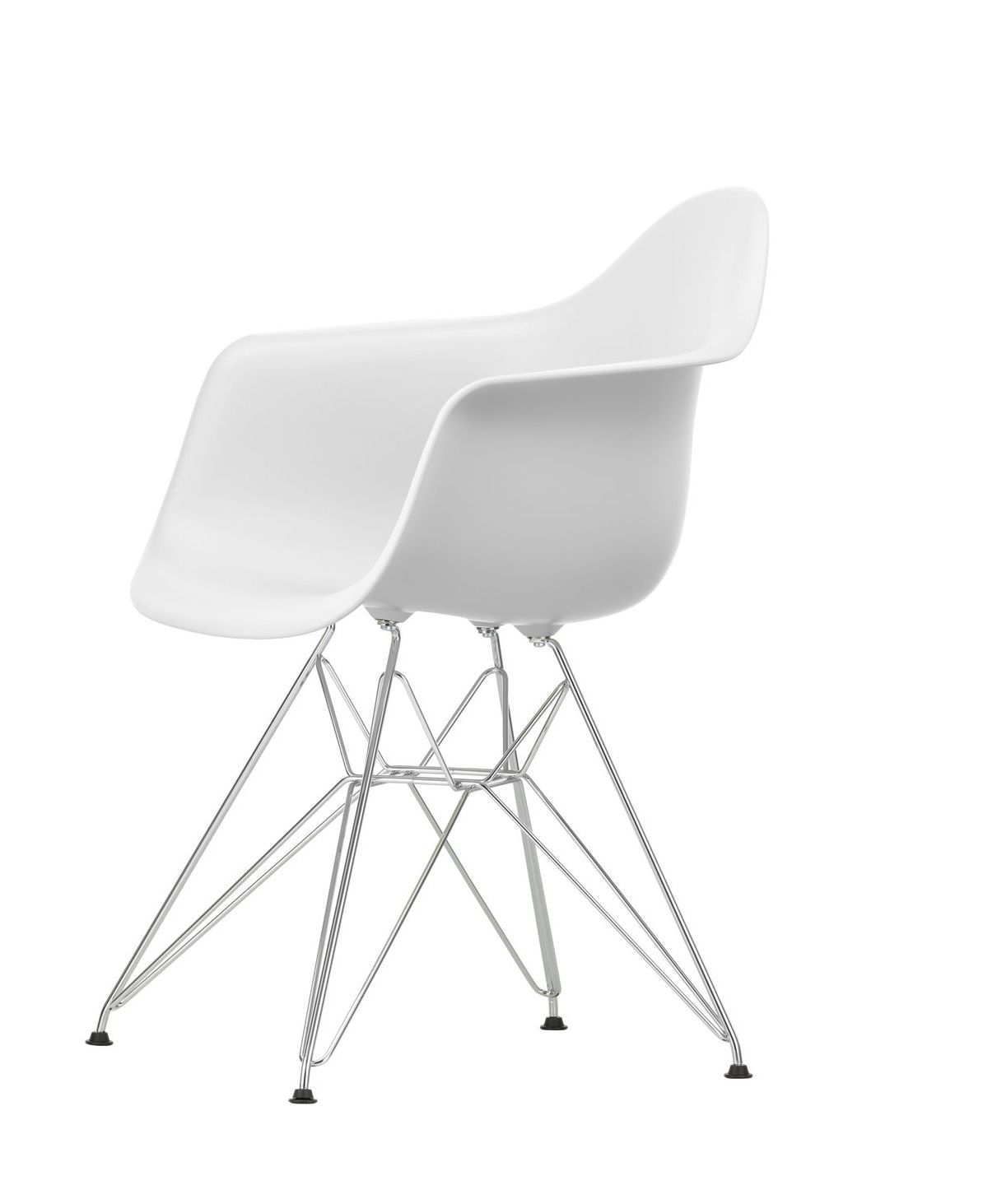 Weißer Eames Plastic Armchair DAR Stuhl von Vitra mit verchromtem Drahtgestell, von hinten fotografiert.