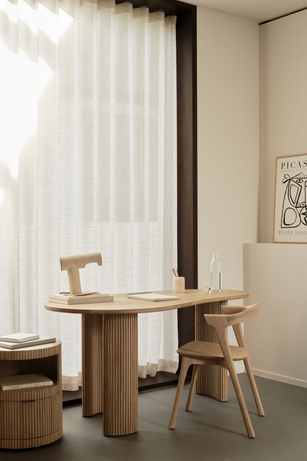 Boomerang Schreibtisch  - lackierte Eiche Ethnicraft