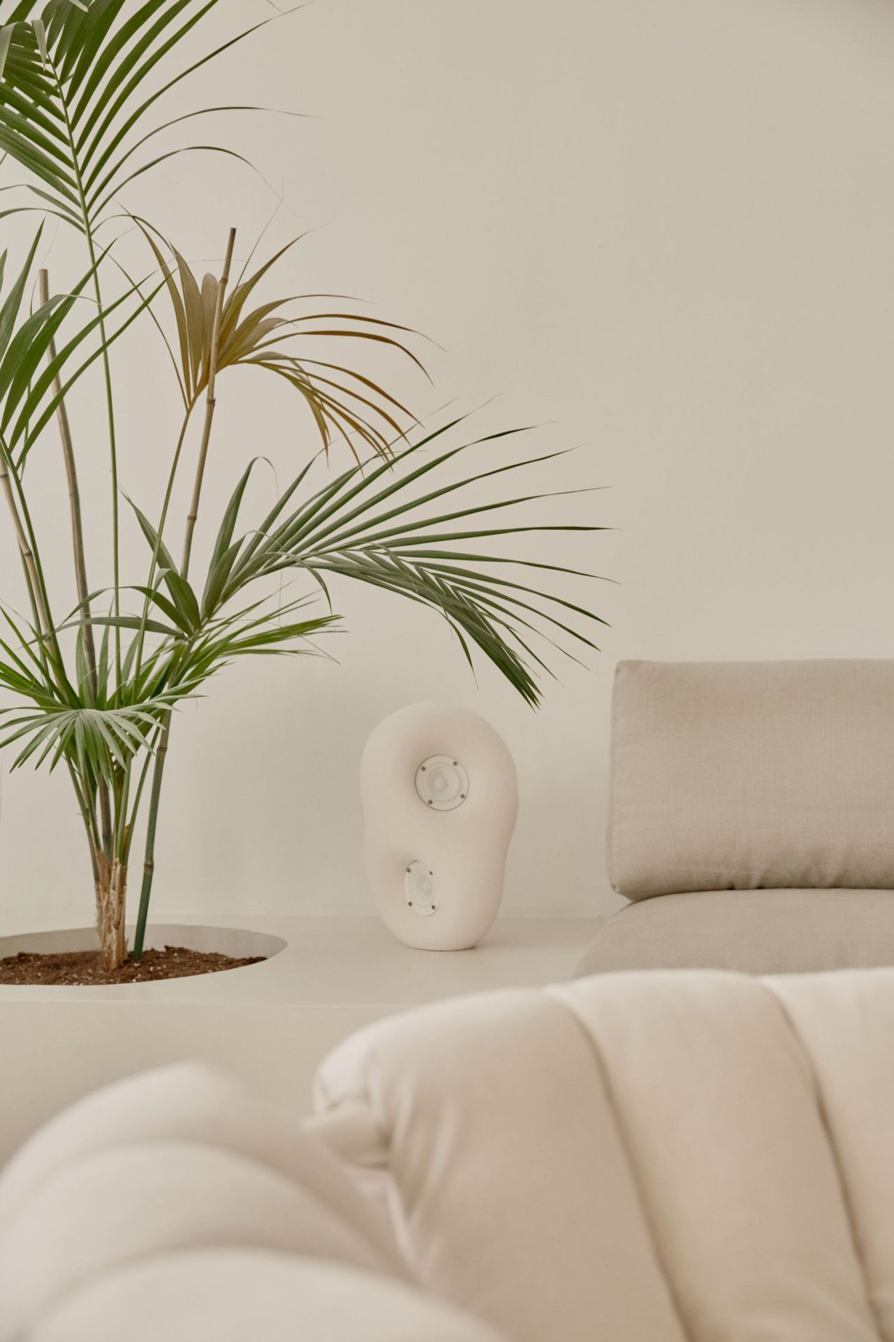 Akustische Skulptur Lautsprecher Transparent