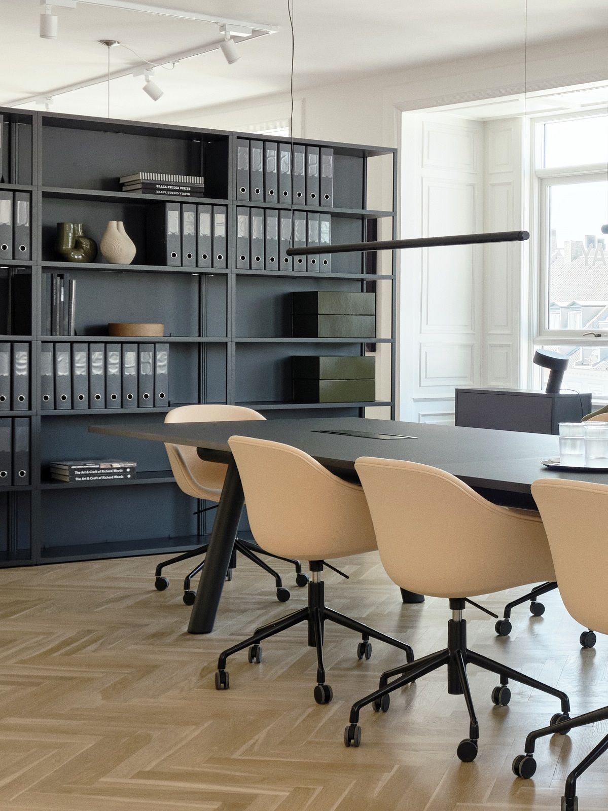 Boa Table Tisch / Konferenztisch B 420 x T 110 x H 75 cm Hay