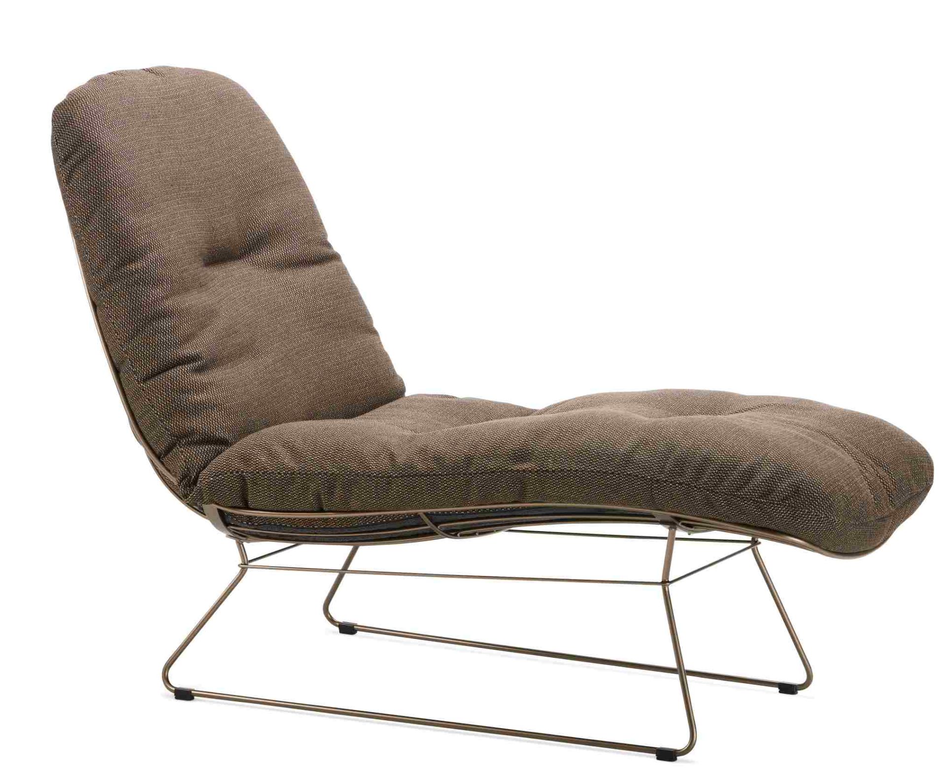 Leyasol Sonnenliege von Freifrau Manufaktur: Braune Outdoor Sonnenliege mit Metallgestell für Garten und Terrasse.