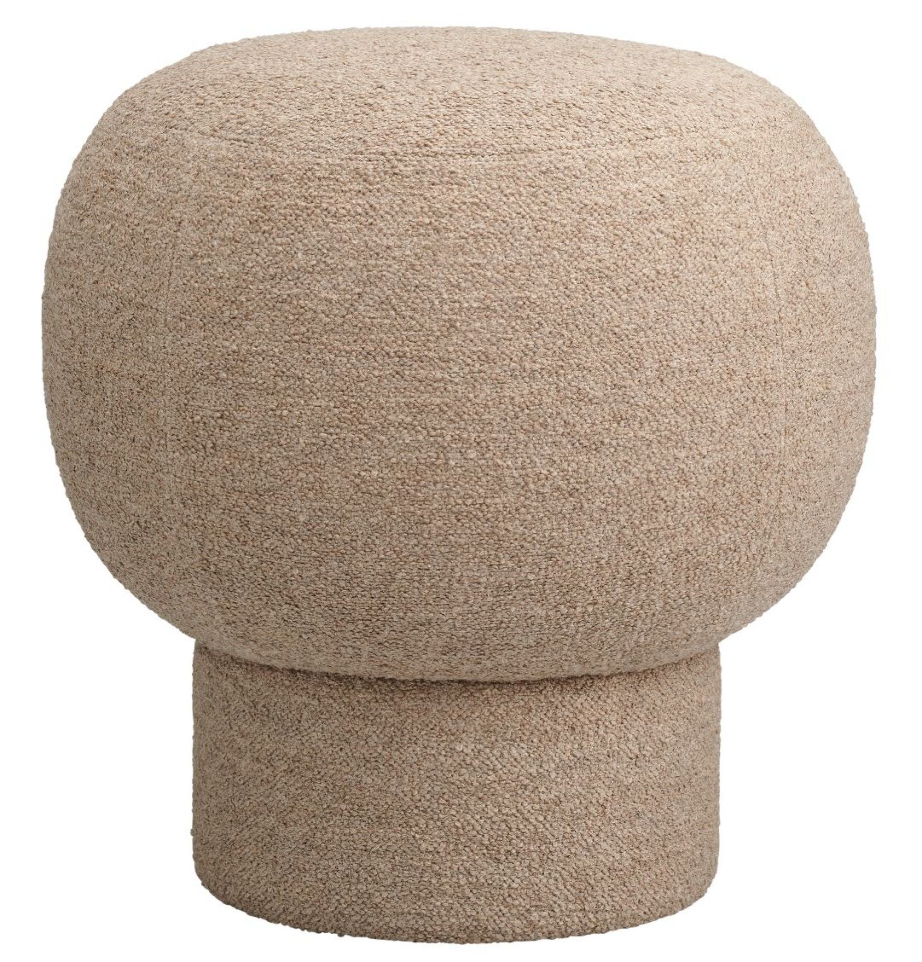 Beiger Liége Pouf Barnum von Norr11 mit Bouclé-Bezug, ideal als Sitzhocker oder Fußhocker.