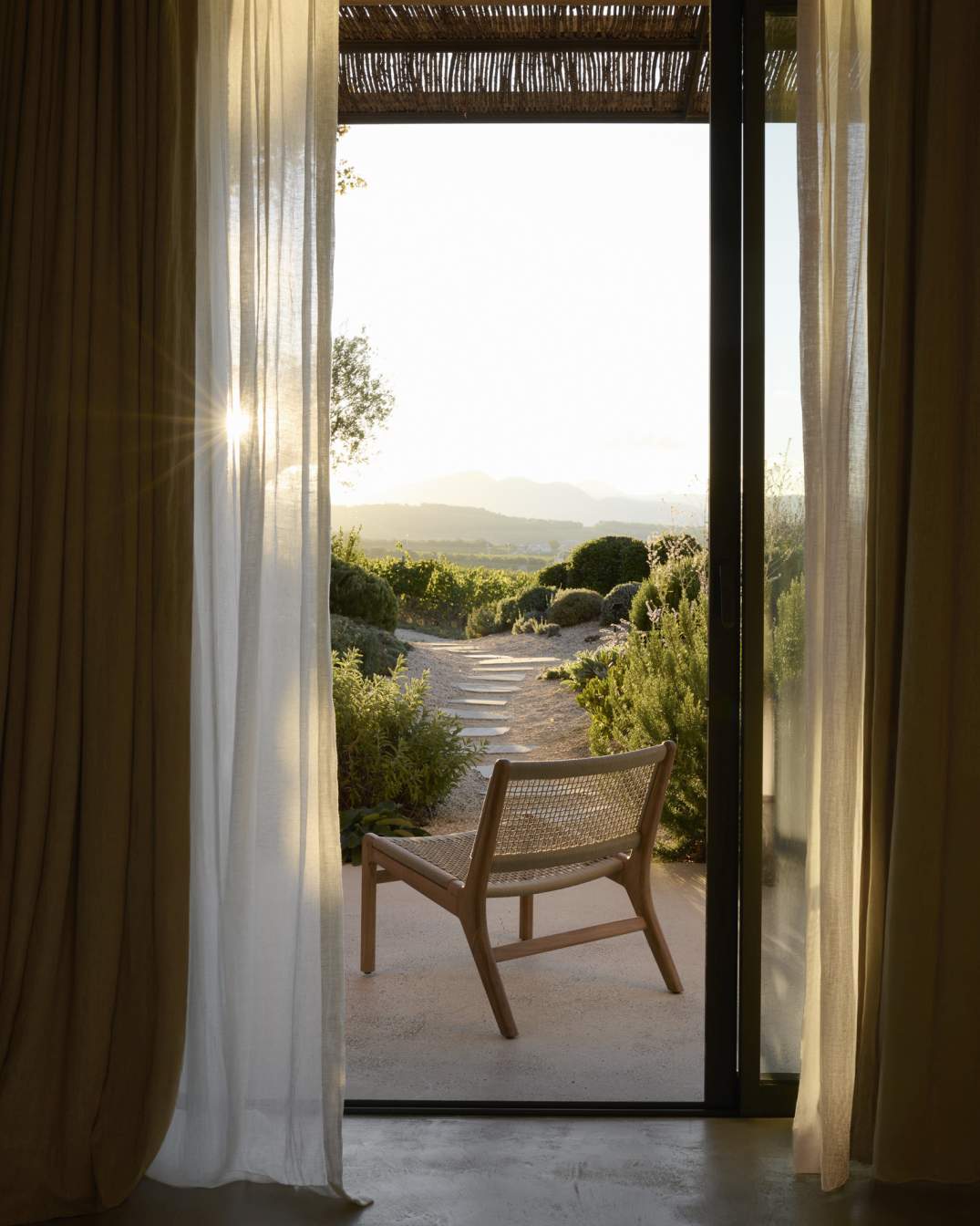 Jack Woven Outdoor Loungsessel Teak Kordel Beige Ethnicraft