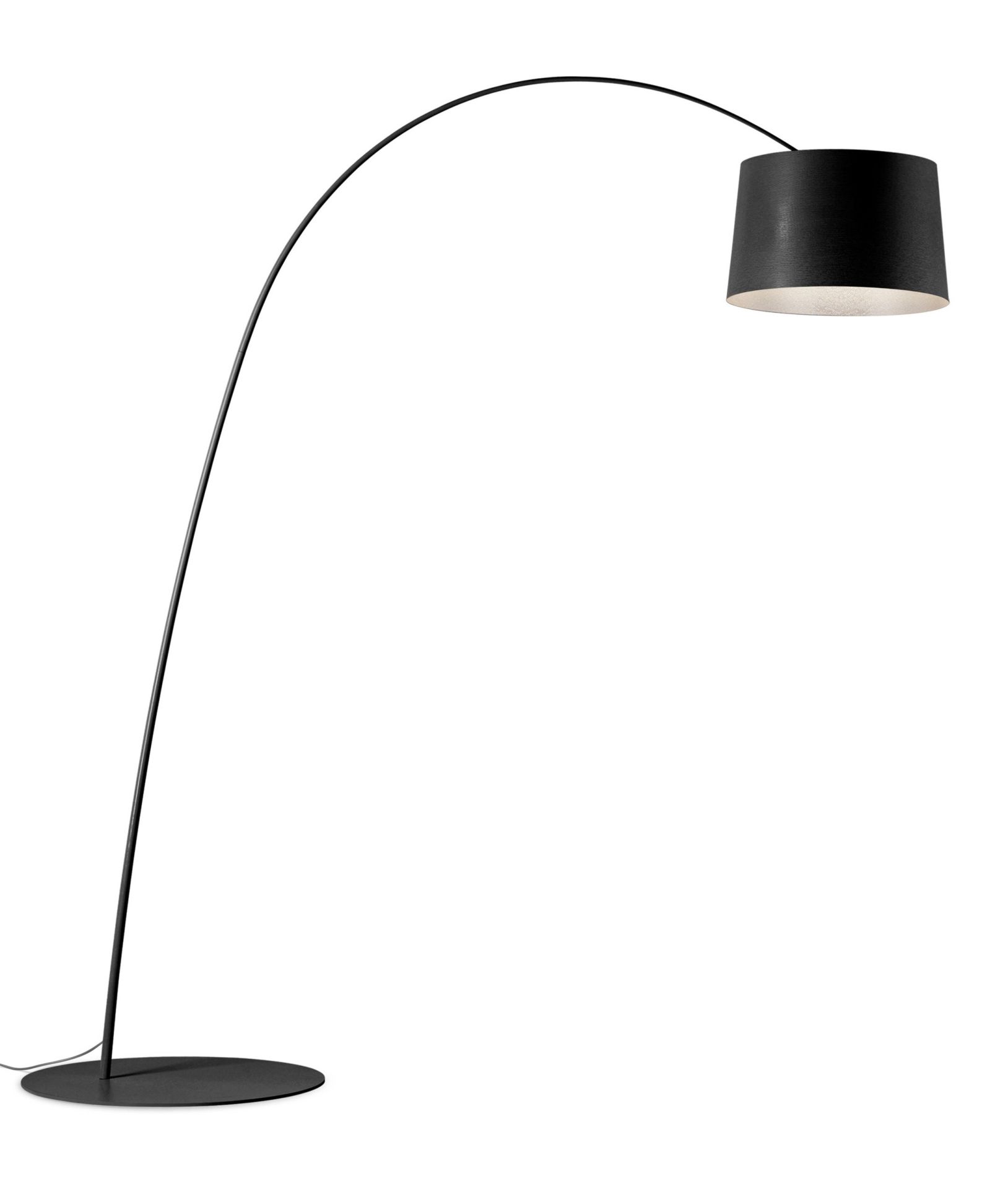 Twiggy LED Stehleuchte von Foscarini in Schwarz, moderner Bogenlampe mit Lampenschirm und rundem Fuß.