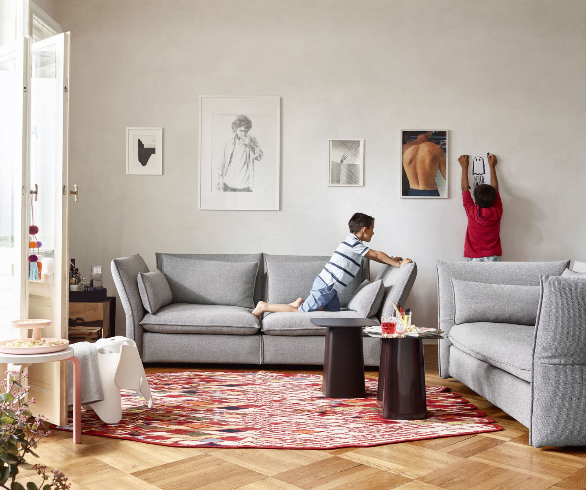 Metal Side Table Beistelltisch Klein Vitra