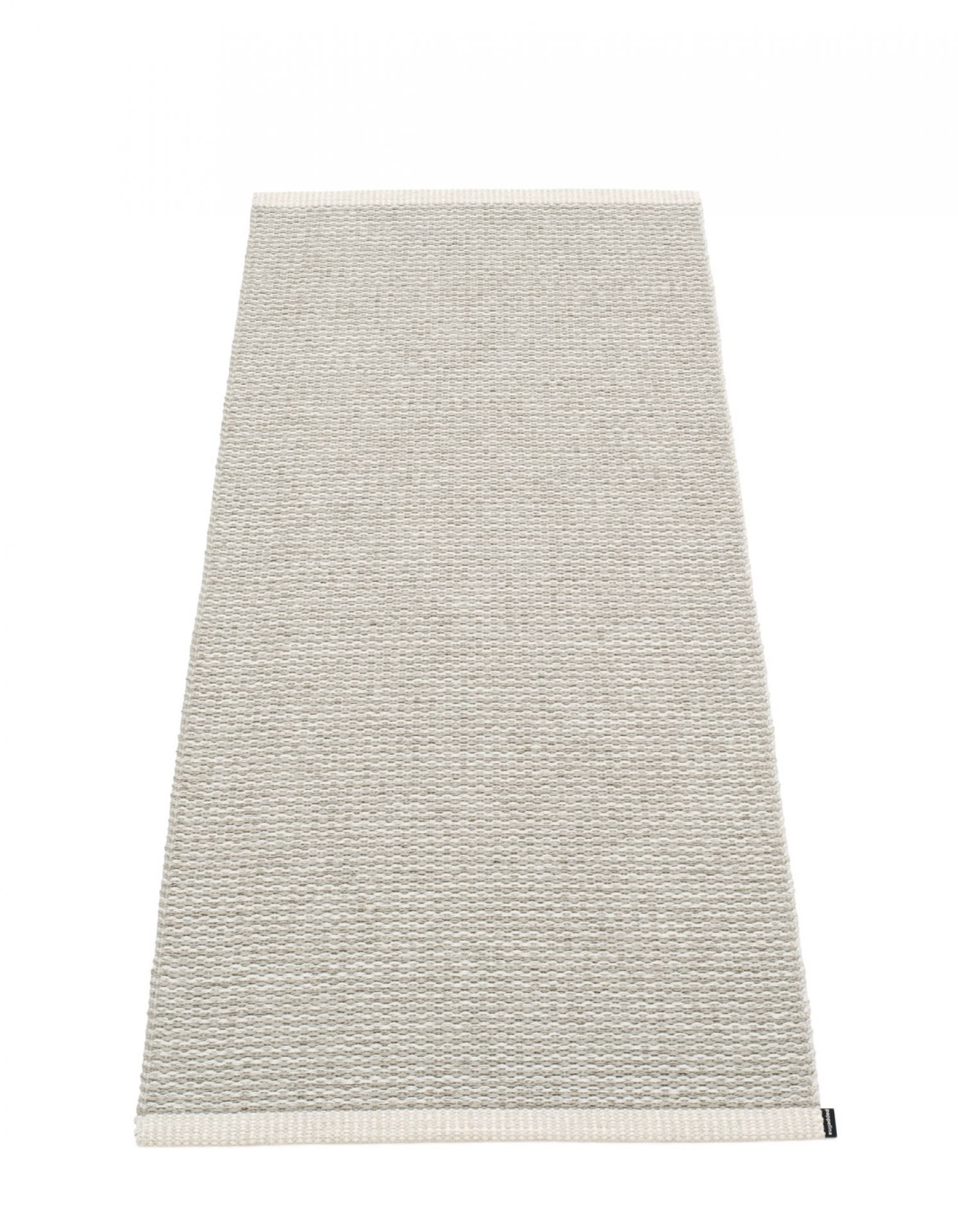 Mono Kunststoffteppich 60x150 cm von Pappelina in Fossil-Optik, ein stilvoller und pflegeleichter Teppich.