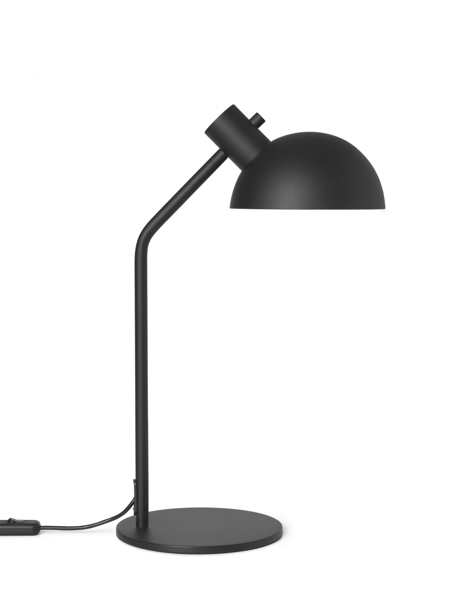 Schwarze MO310 Tischleuchte von Carl Hansen & Søn, modernes Design für Schreibtisch und Nachttisch.