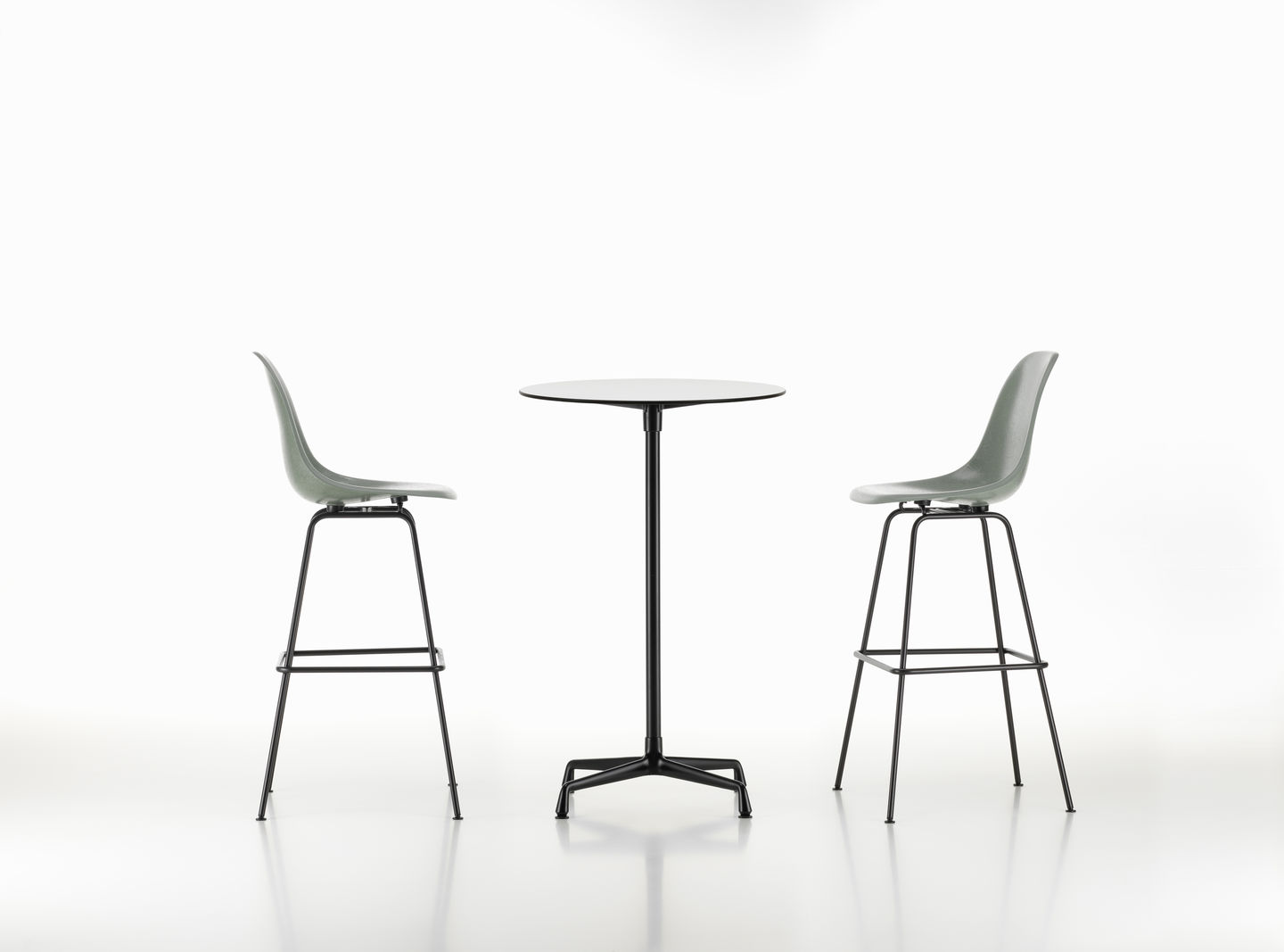 Eames Contract Tables High Stehtisch Ø 80 cm  Vitra