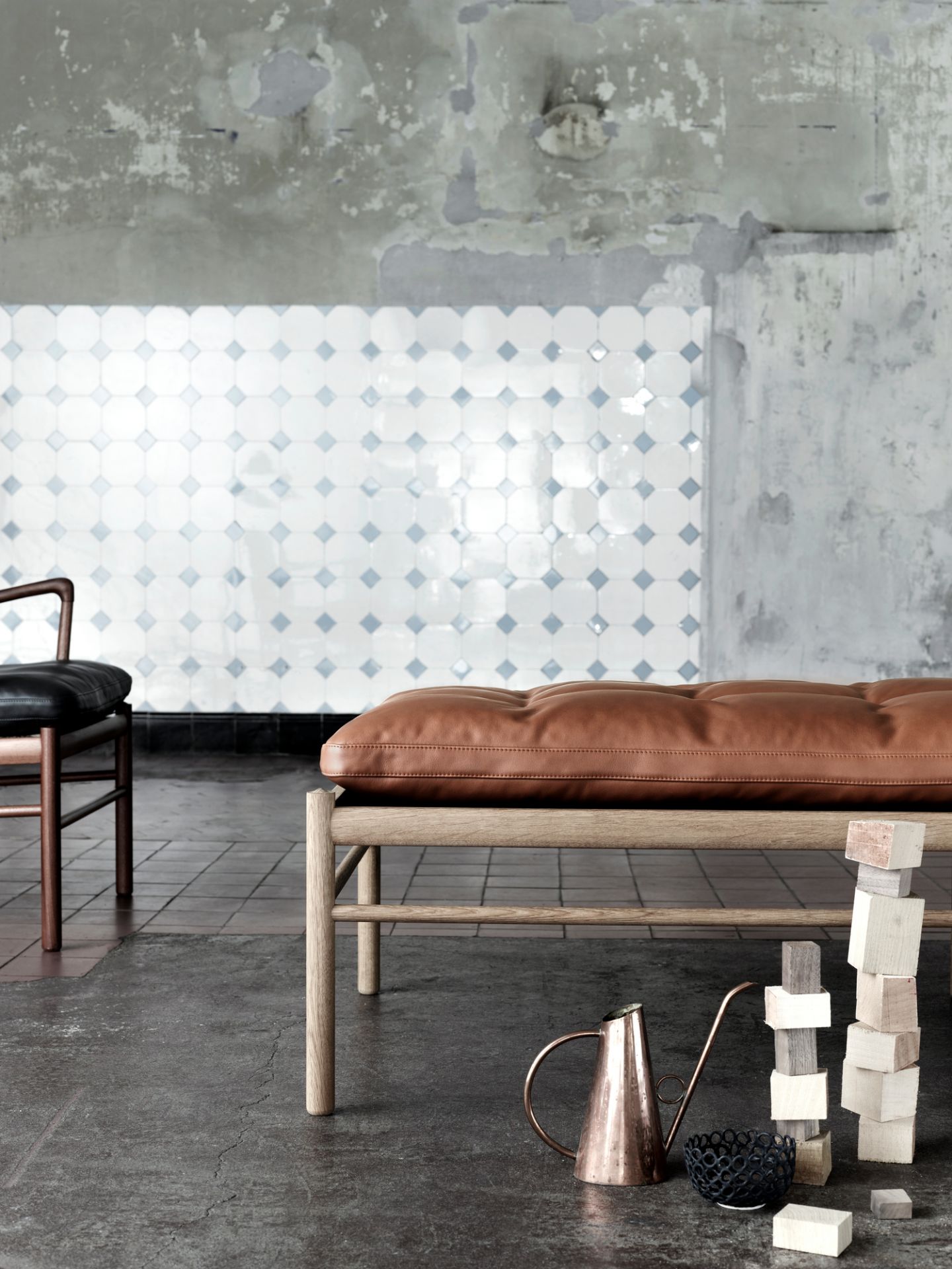 OW150 Daybed Liege von Carl Hansen & Søn mit braunem Lederbezug Sif 95.