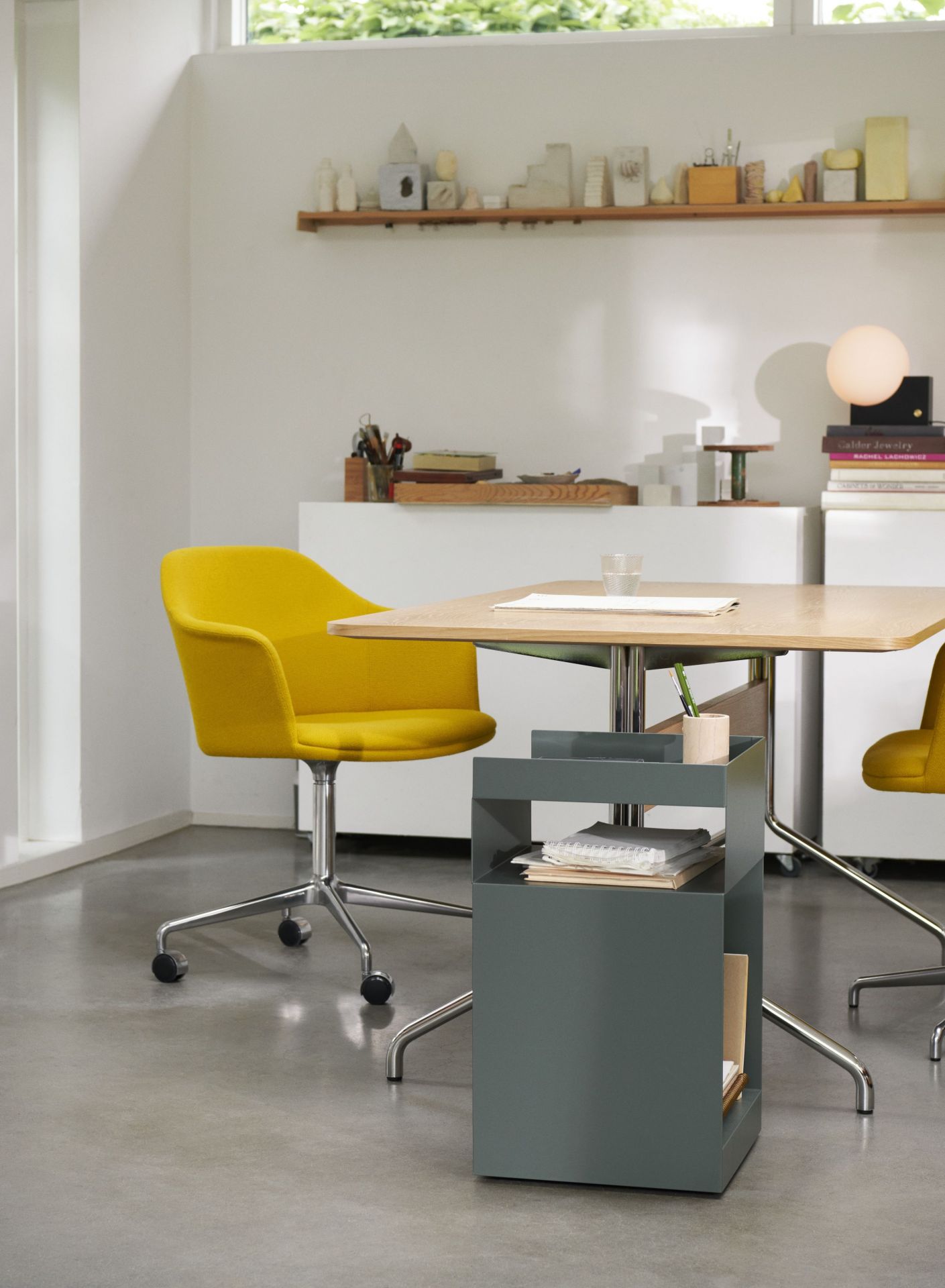 Rotate SC73 Rollwagen AndTradition