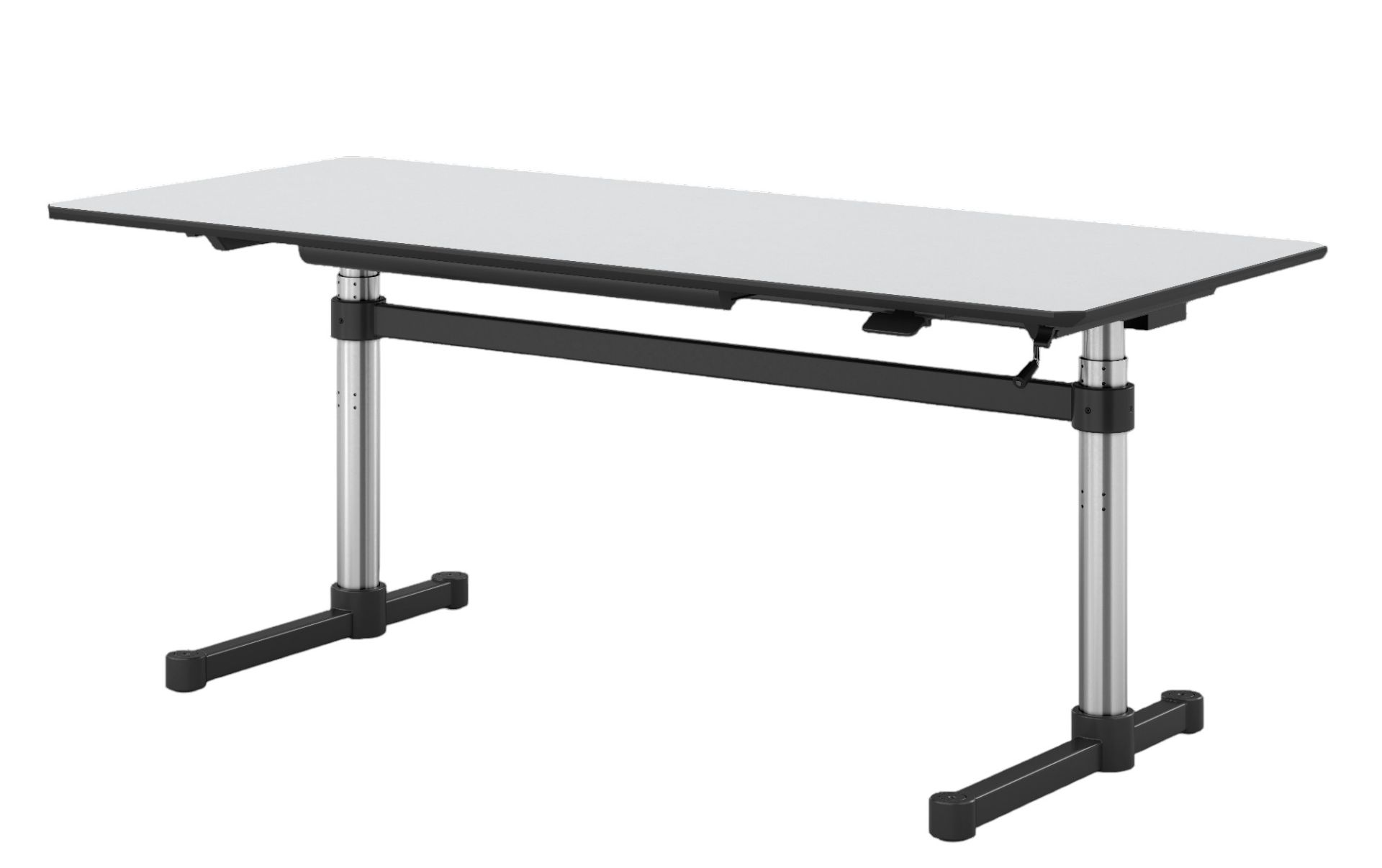 USM Haller Kitos M Schreibtisch mit hellgrauer Tischplatte und schwarzem Gestell aus pulverbeschichtetem Stahl.