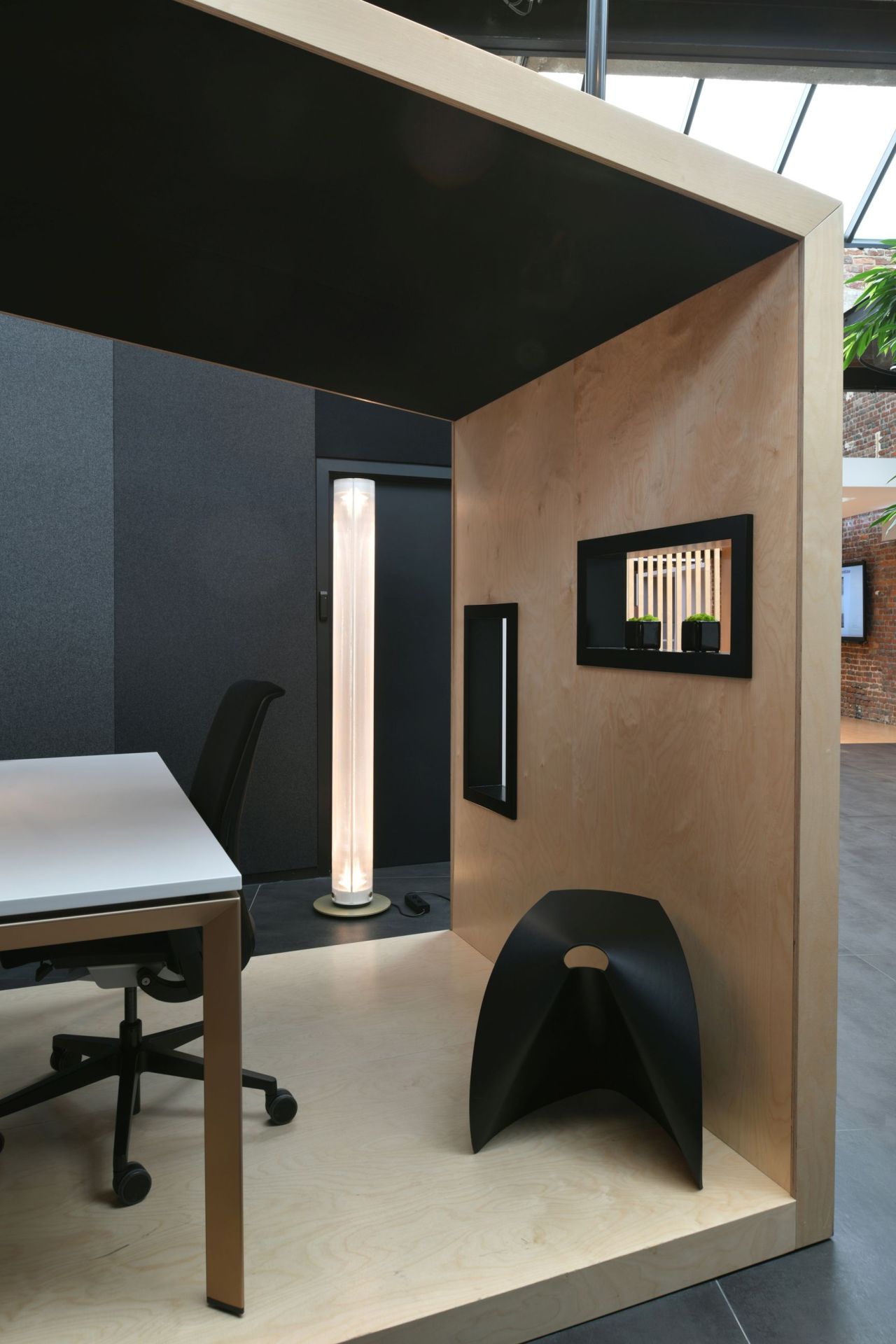 Twilight 360 Stehleuchte Belux Aluminium