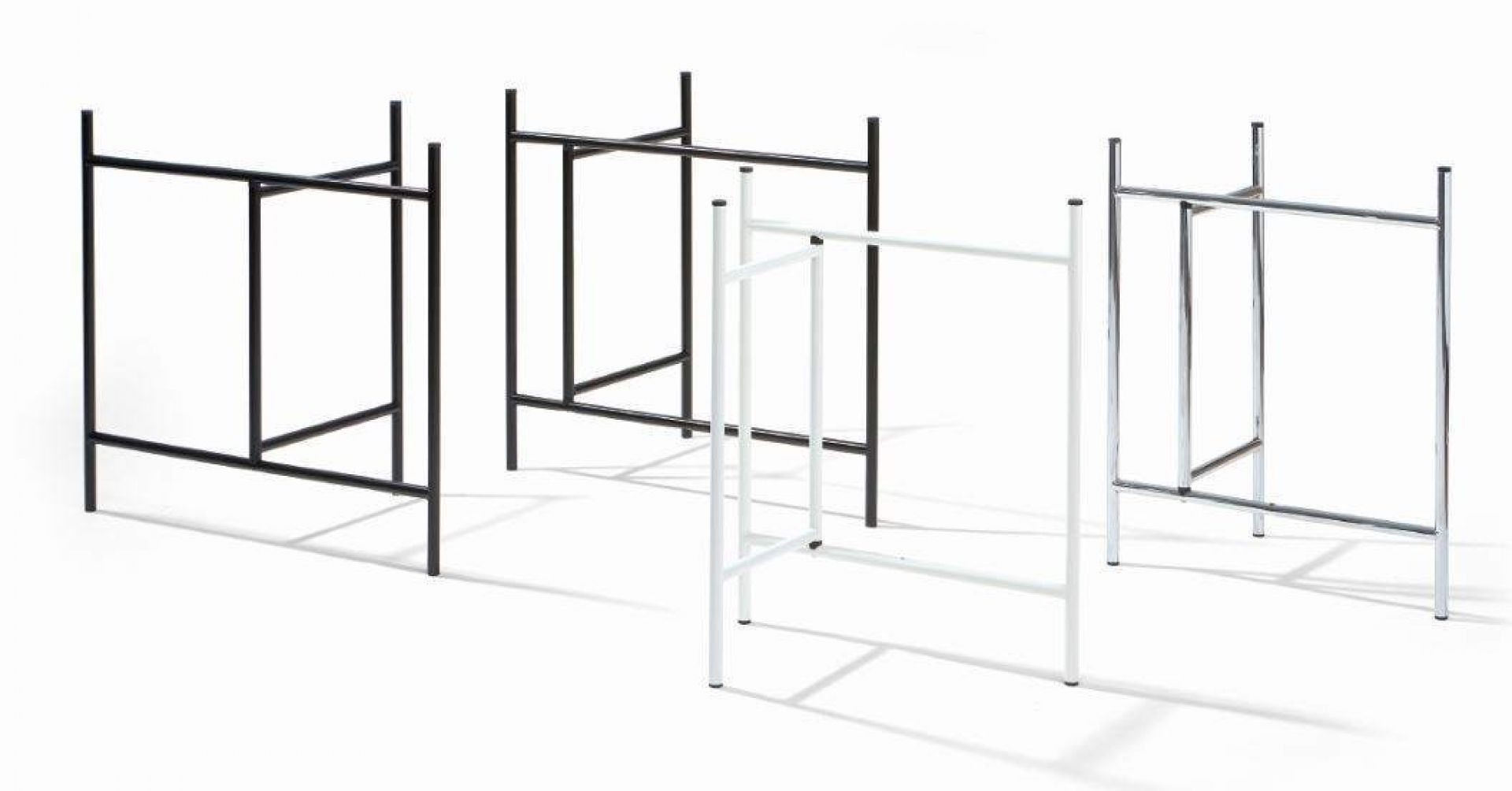 Eiermann Tischgestelle in Schwarz, Weiß und Chrom von Richard Lampert, für individuelle Tischplatten.