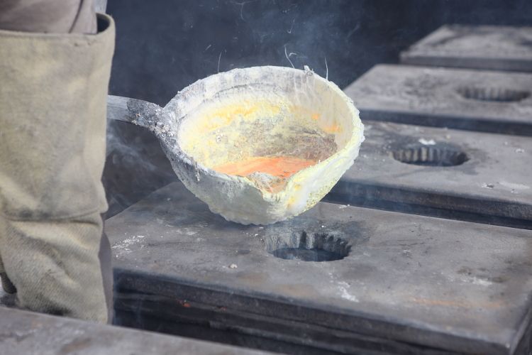 Walter Gropius Türdrücker Tecnolumen Nickel poliert