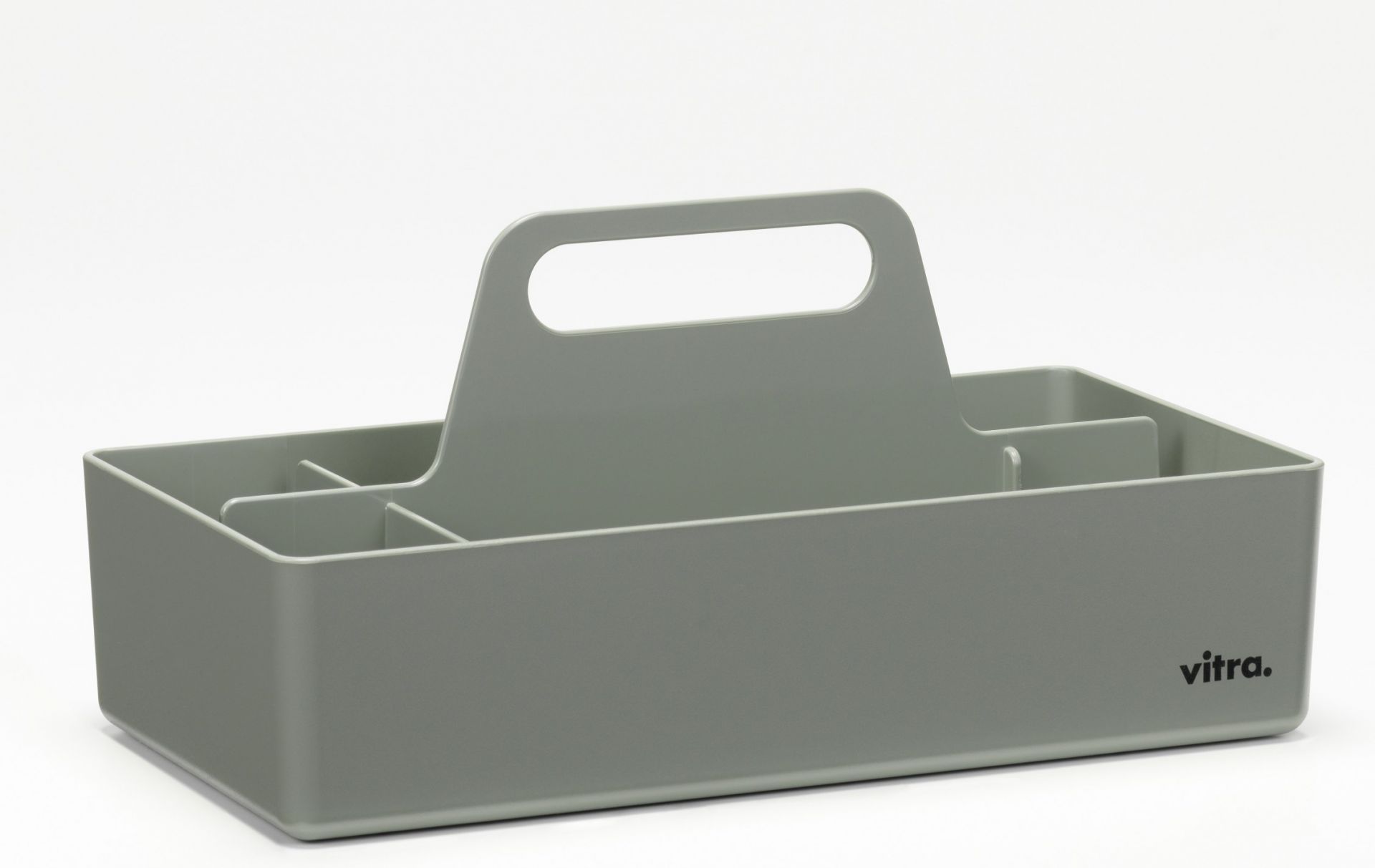 Vitra Toolbox RE, moosgraue Organisationsbox mit Tragegriff und Fächern zur Aufbewahrung von Büromaterial und Werkzeug.