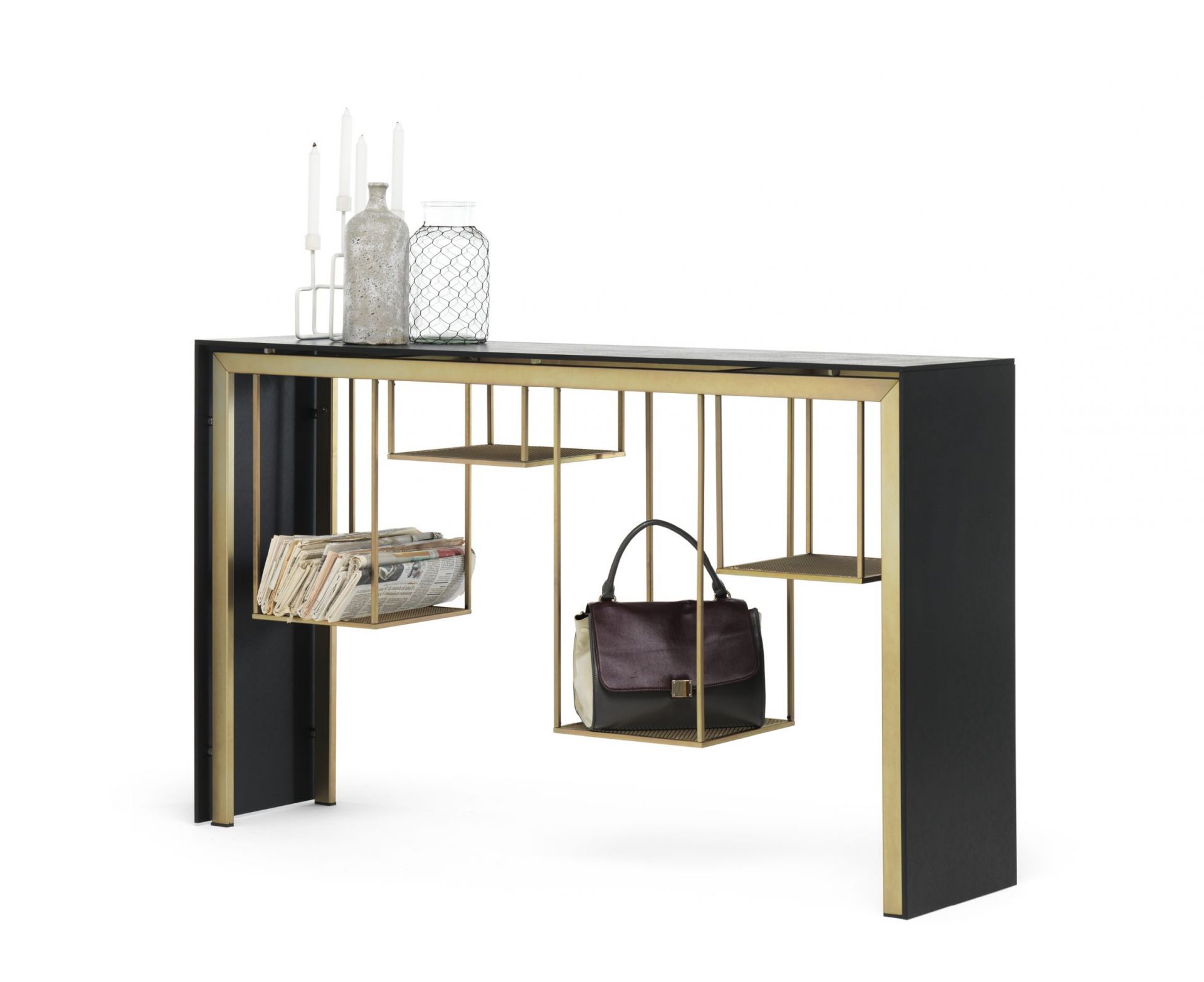 Tokyo Konsole von Mogg, eine moderne Design Konsole in Schwarz und Gold mit Ablageflächen.
