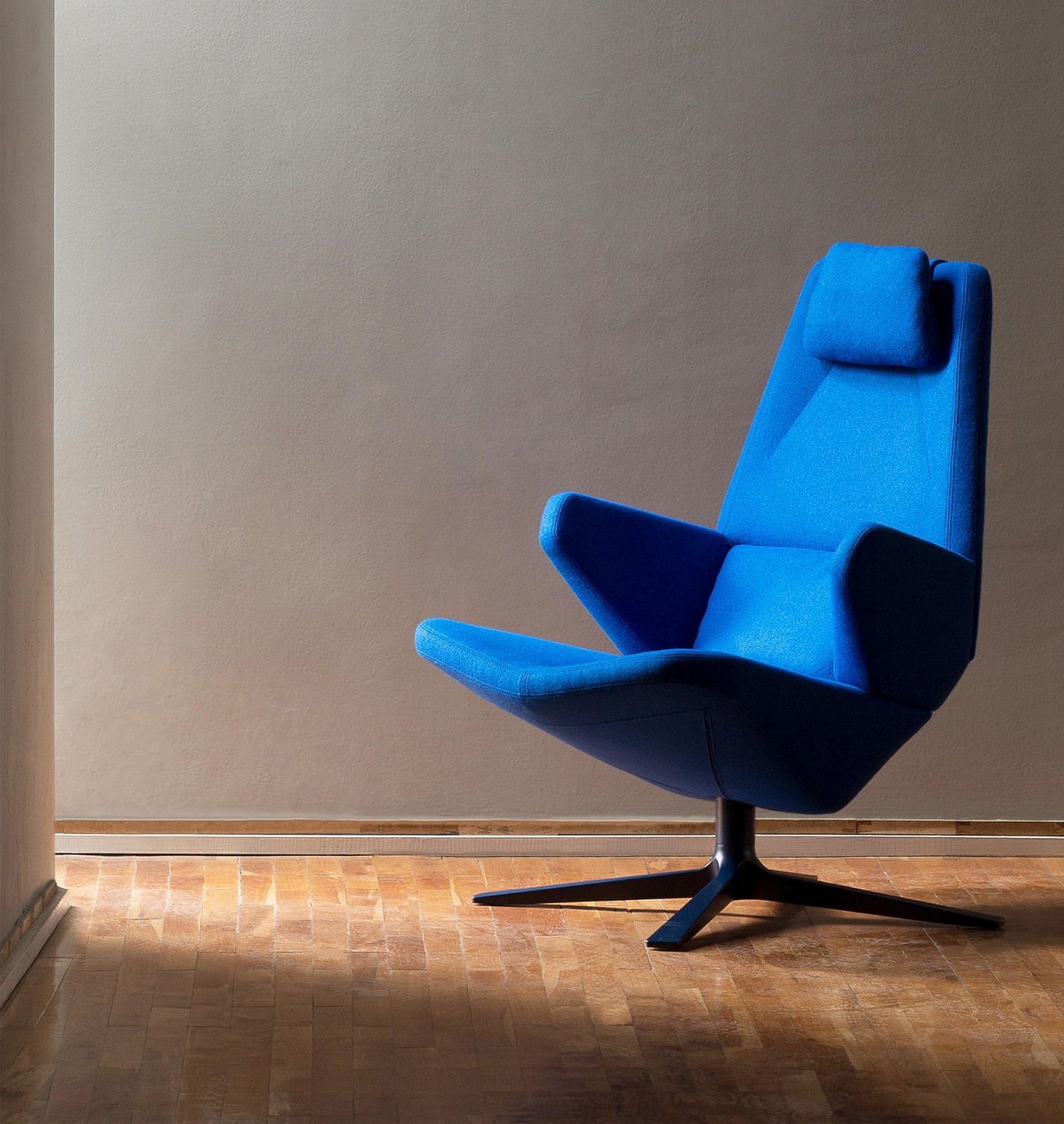 Trifidae Armsessel / Trifidae Konferenzstuhl Prostoria