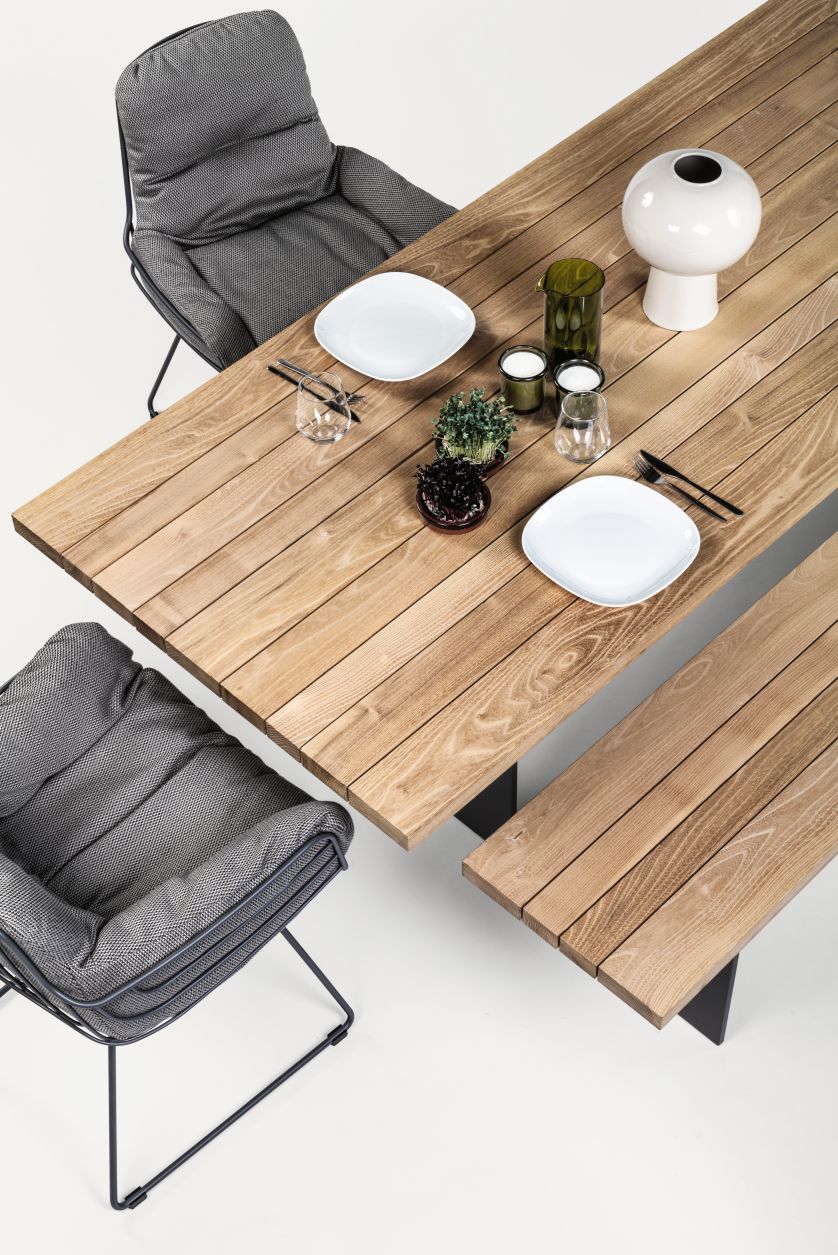 SC 41 Outdoor Tisch Akazie gebürstet geölt Janua 