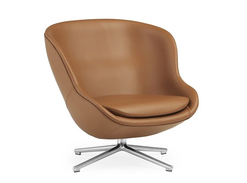 Brauner Hyg Lounge Chair Sessel von Normann Copenhagen mit Drehgestell aus Metall.