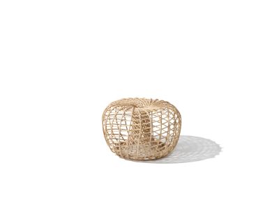 Nest Hocker von Cane-Line, kleiner Beistelltisch mit Glasplatte, Rattan Optik.