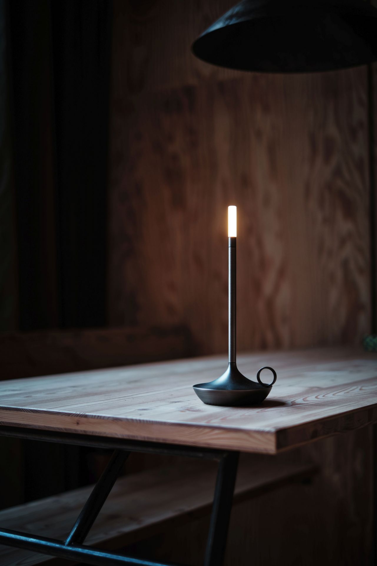Wick Portable Akkuleuchte / Tischleuchte mit USB graphit Graypants