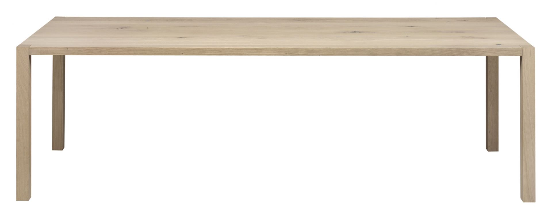 TA19 Sloane Tisch von e15 aus hellem, massivem Eichenholz, rechteckig und minimalistisch.