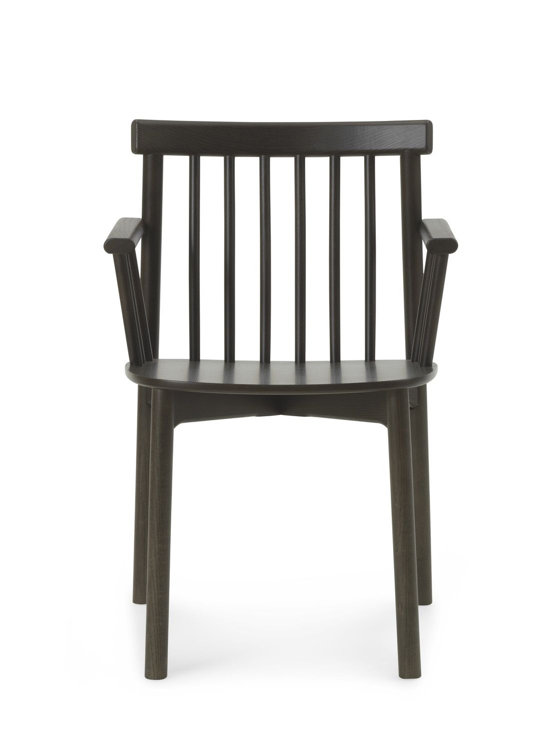 Pind Armchair von Normann Copenhagen: Holzstuhl mit Armlehnen, dunkles Holz, modernes Design.
