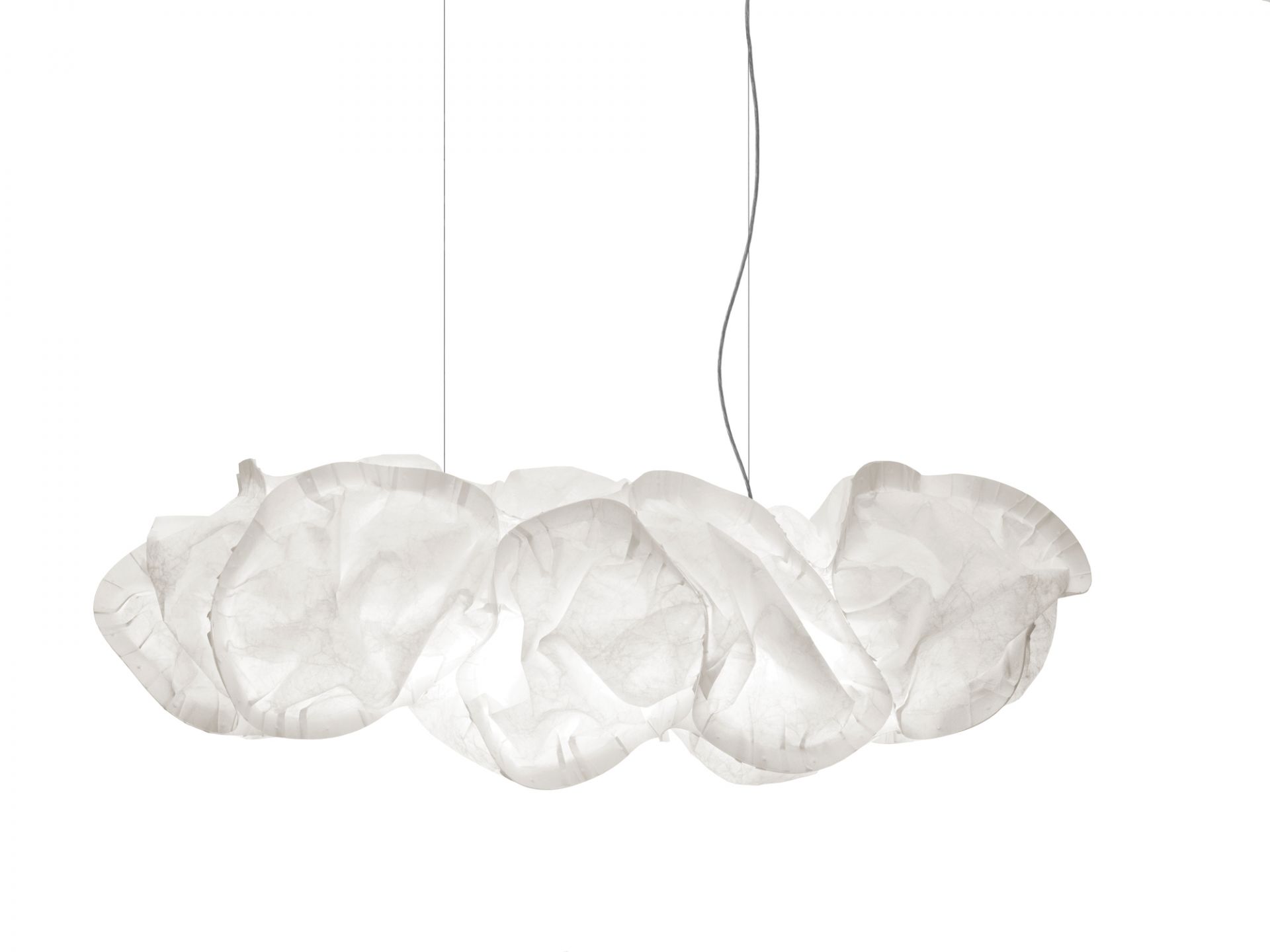 Weiße Belux Cloud XL Pendelleuchte: Moderne LED-Lampe in Wolkenform für Wohnzimmer und Büro.