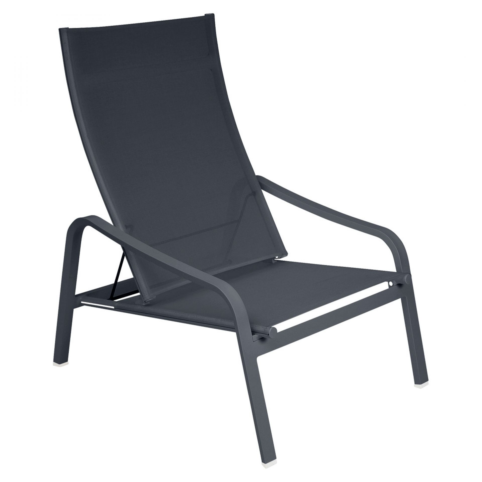Alizé Sessel von Fermob: Grauer, moderner Loungesessel für Garten und Terrasse. Bequemer Outdoor-Sessel.