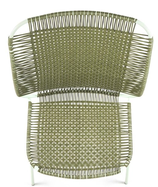 Ansicht von oben: Cielo Lounge Chair, niedriger Outdoor-Stuhl in Olivegrün und Pastellgrün.